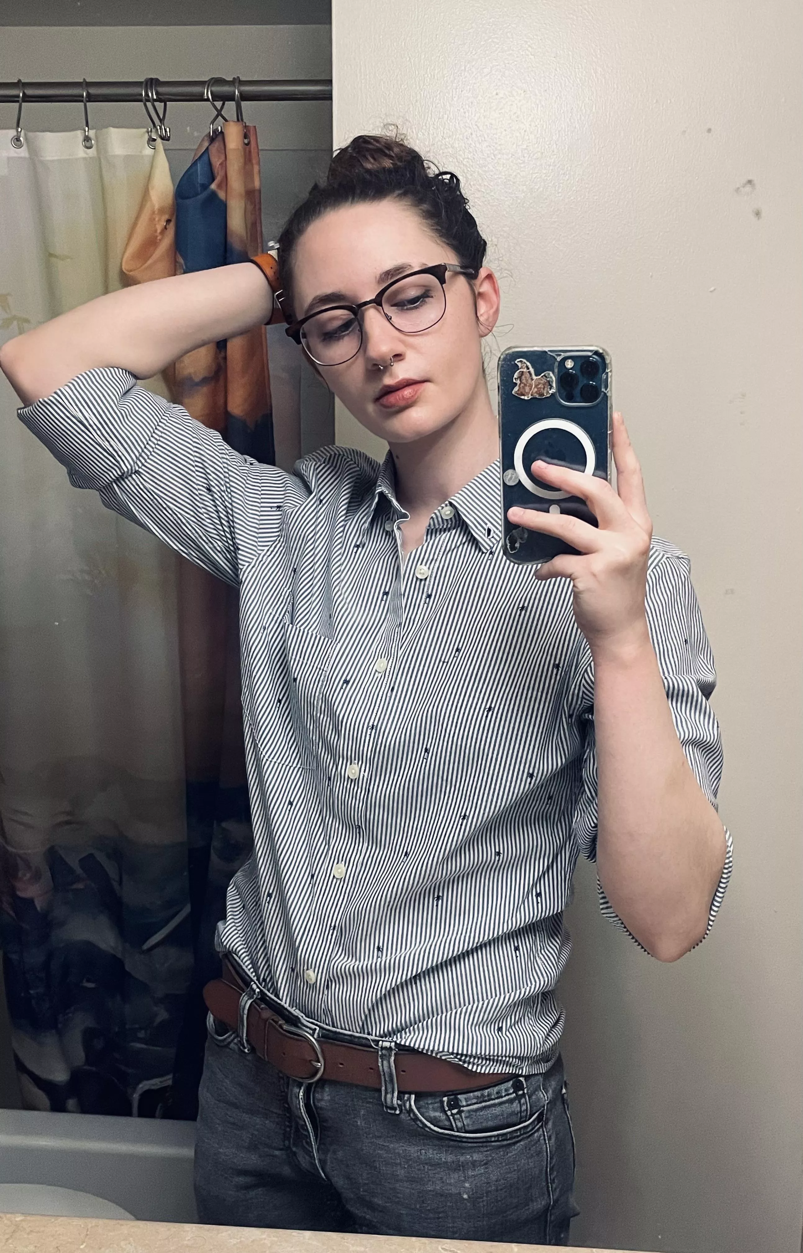 Glad fall is here so itâ€™s cool enough to wear button downs again!