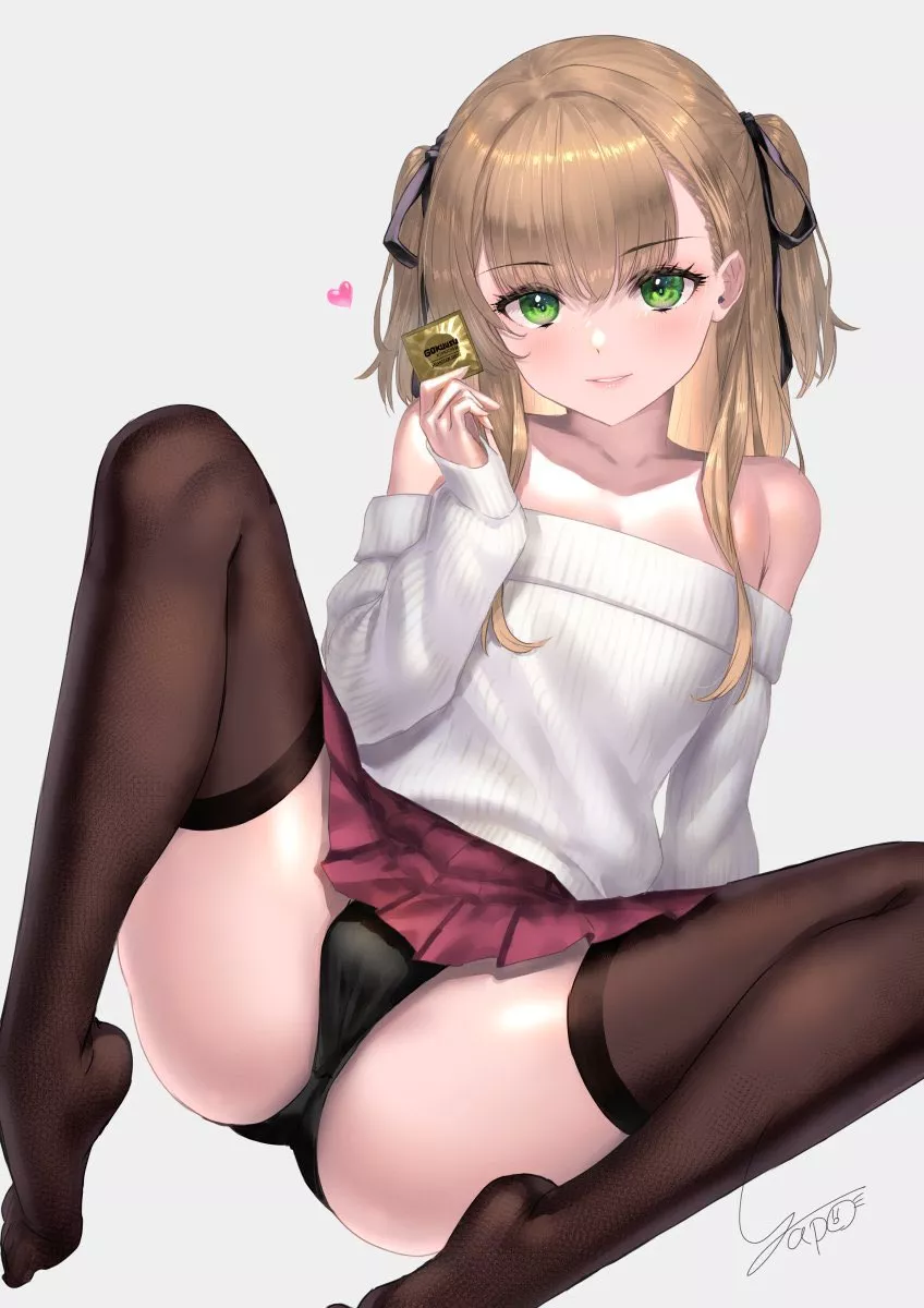 Golden Condom (Yapo) [Original]