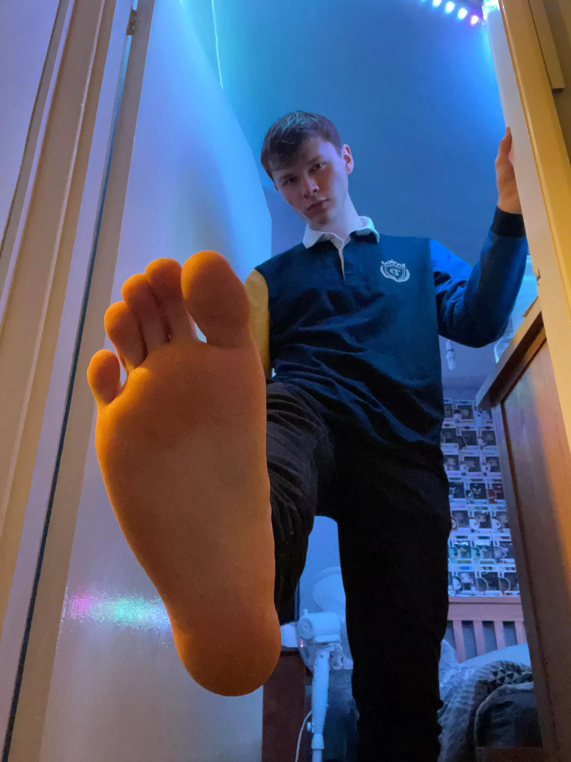 good evening foot lovers! ðŸ˜„