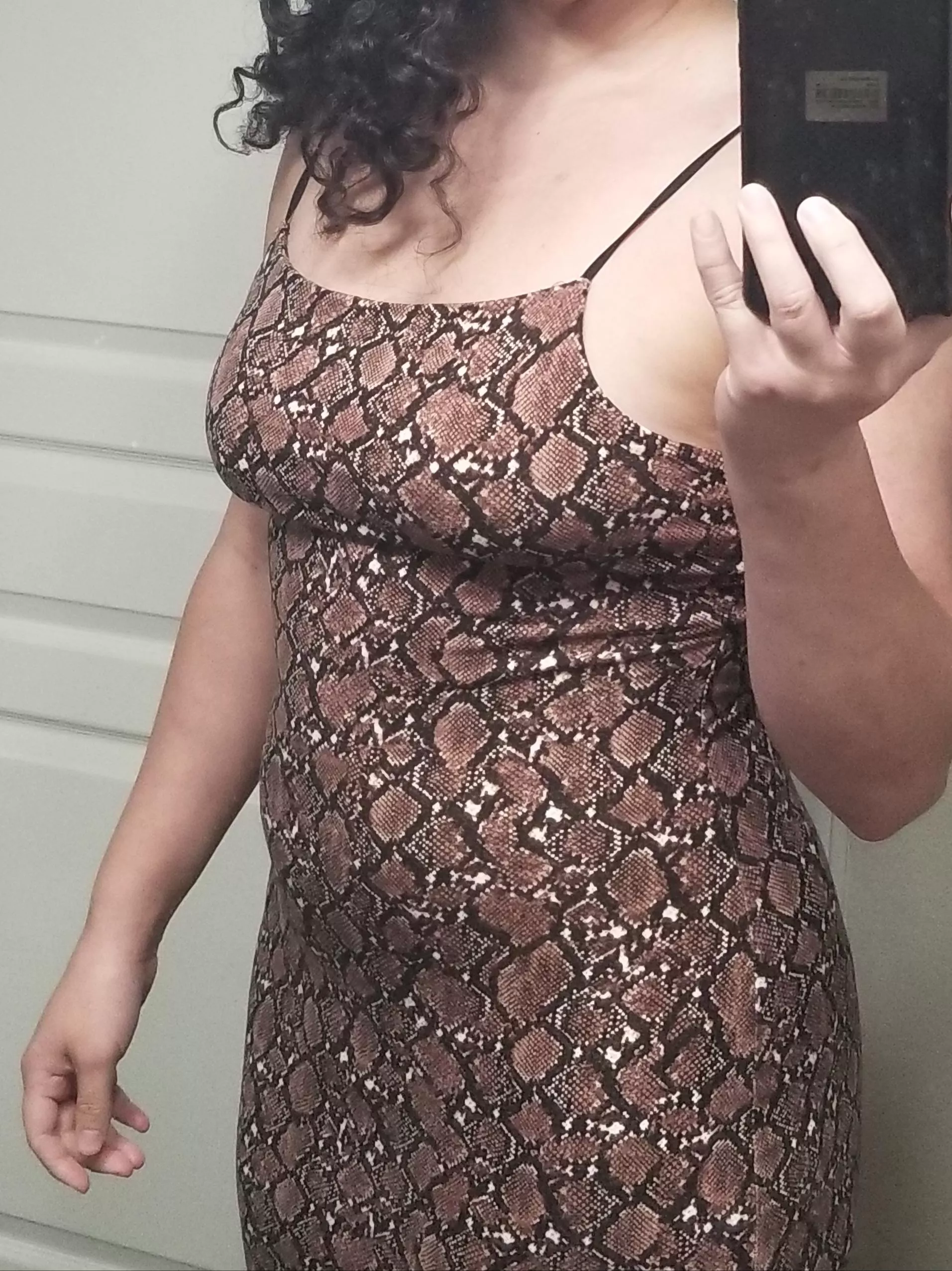 Gotta love a full belly in a sexy dress!