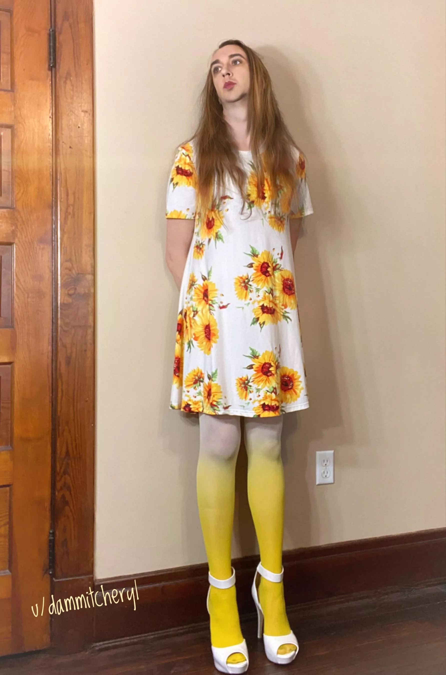 Gradient yellow tights