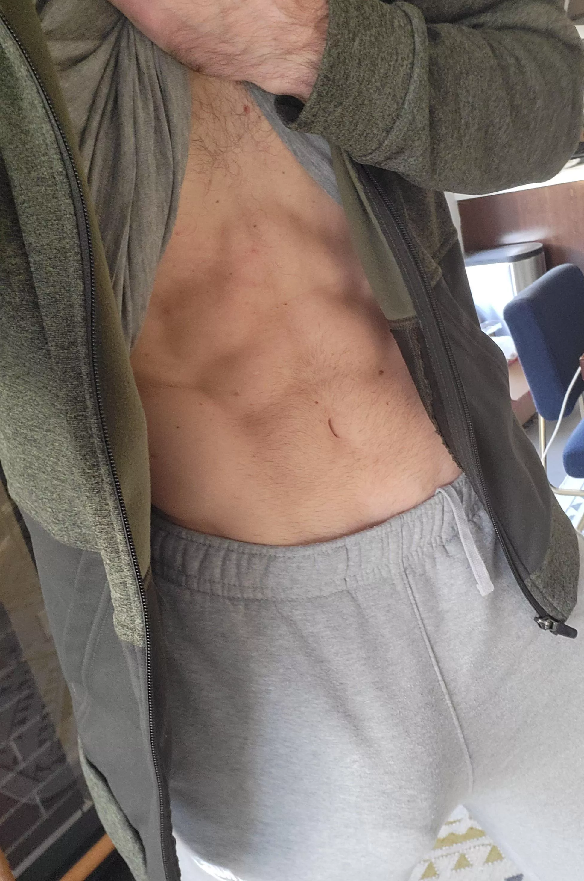 Gray sweats kinda day.