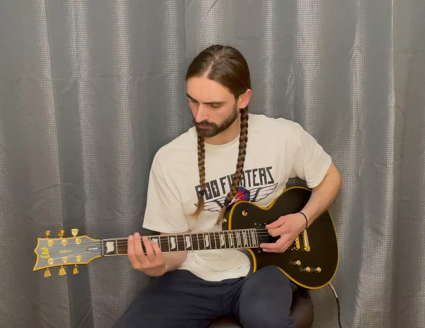 Guitar and Braids is a winning combo🤘