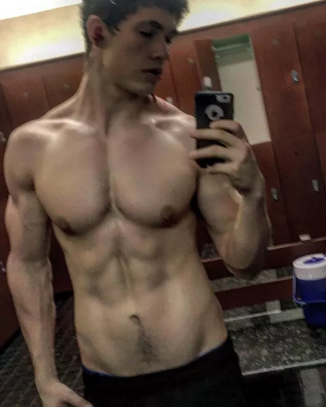 Gym selfie