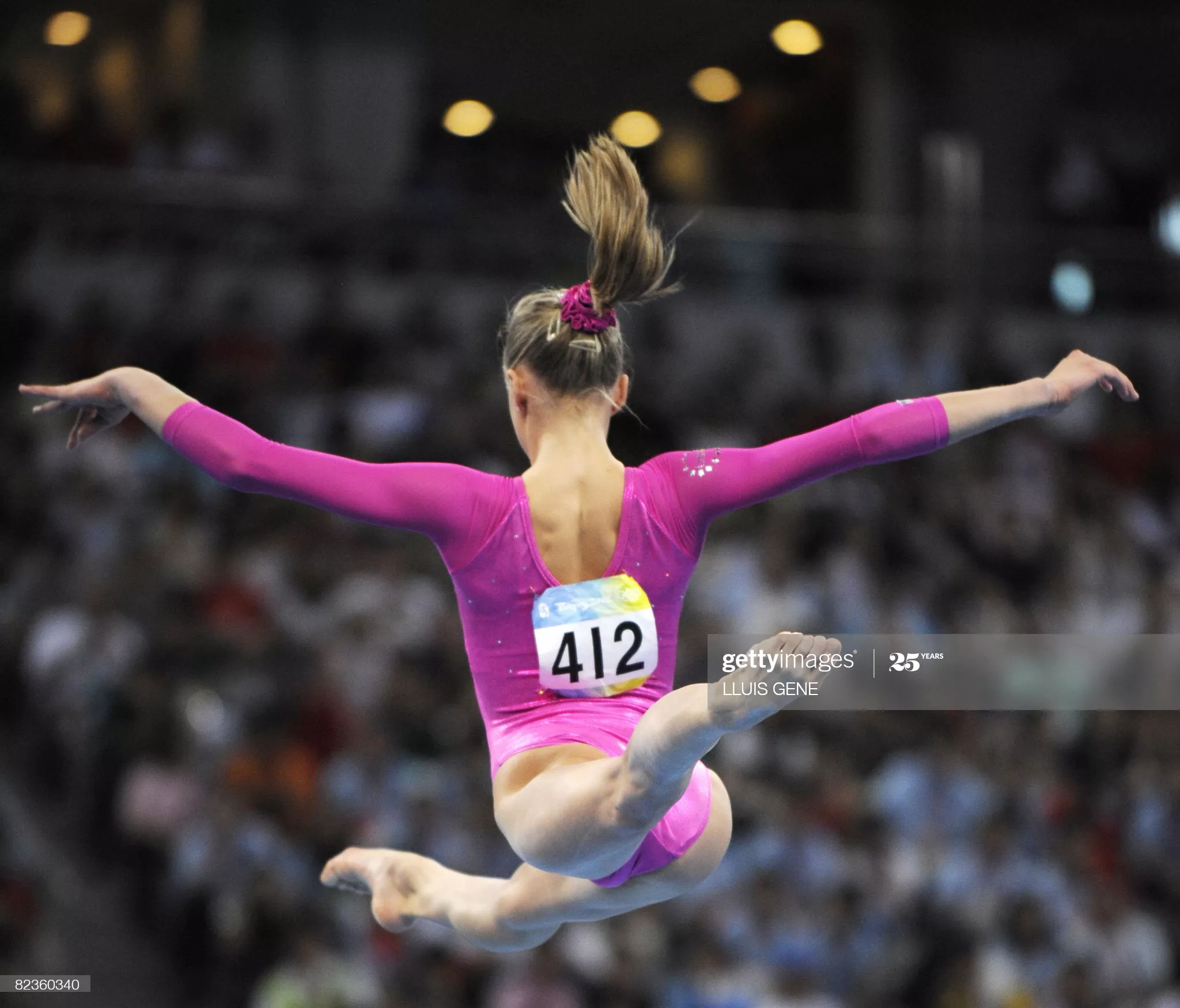 Gymnast Nastia Liukin splits at the 2008 Olympics