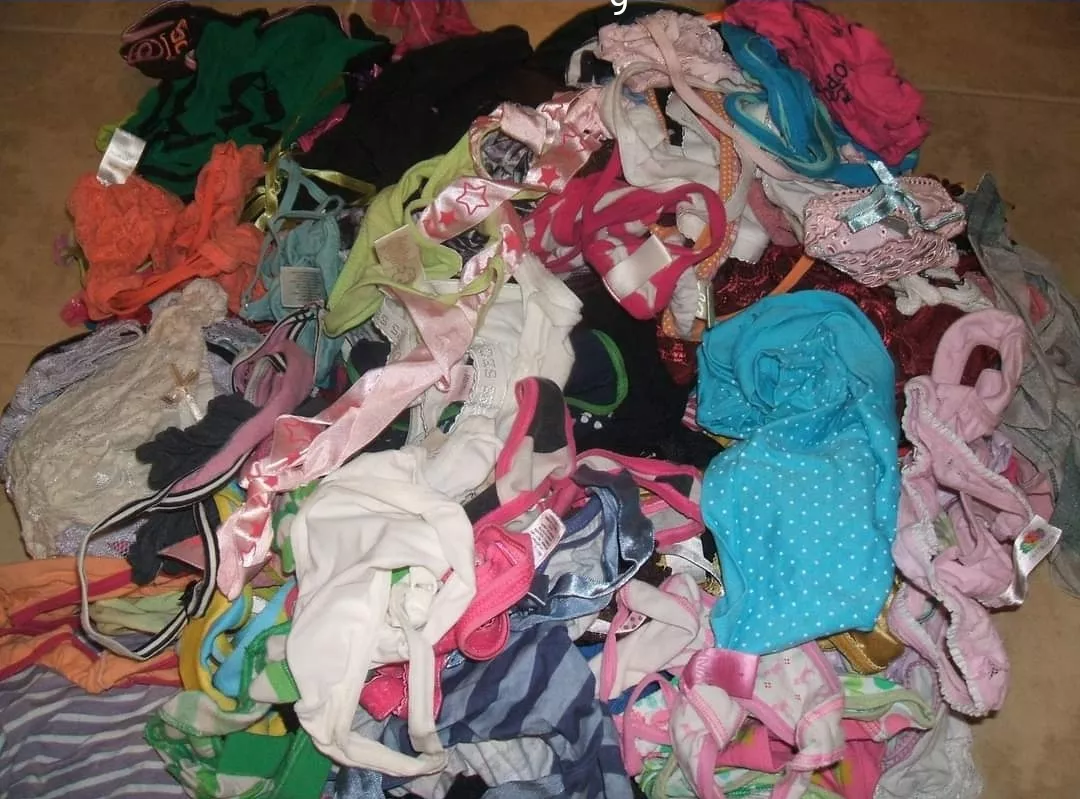 Had to delete all of my posts and through away my latest panties (2 used and 2 cleans) and 2 bras. Because i almost got caught in my MILs house by the Girls she rented rooms for college and that i stole from them. Had to denied it and got into a discussi