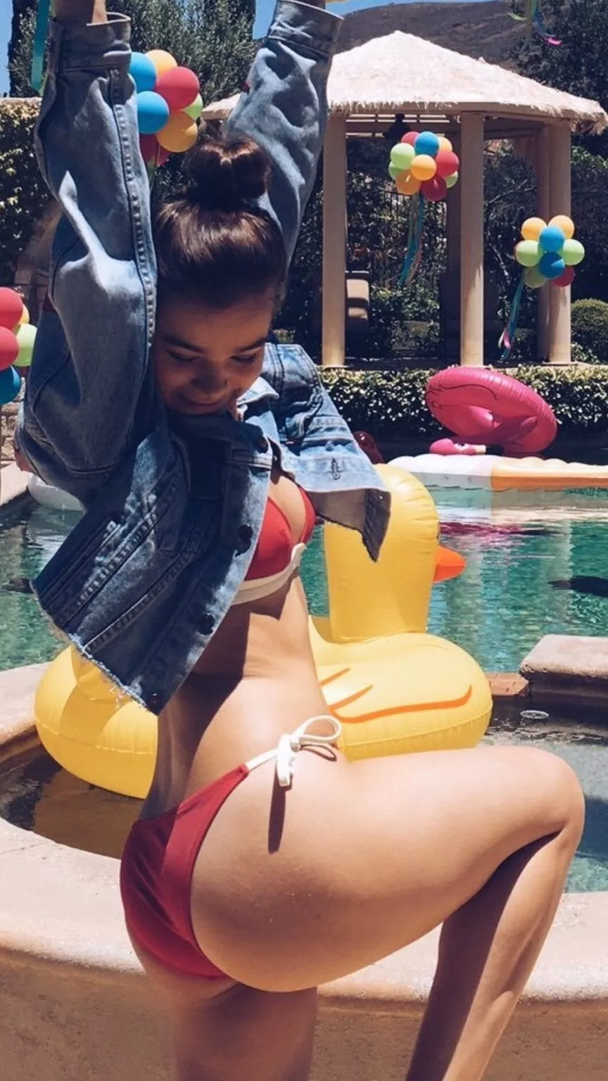 Hailee Steinfeld