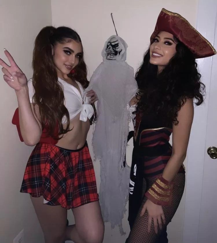 Halloween Babes