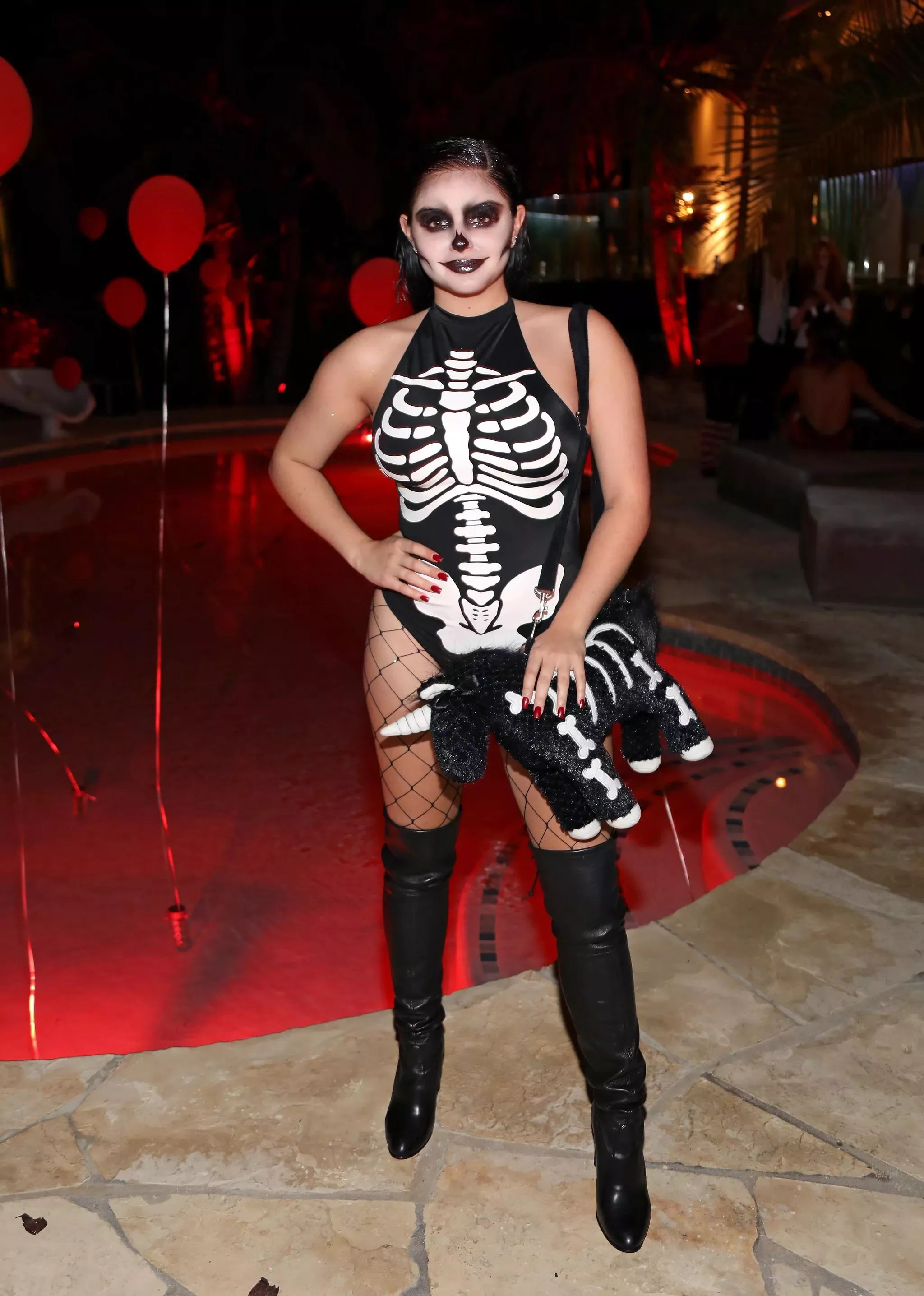 Halloween brings out the slutty side of Ariel Winter