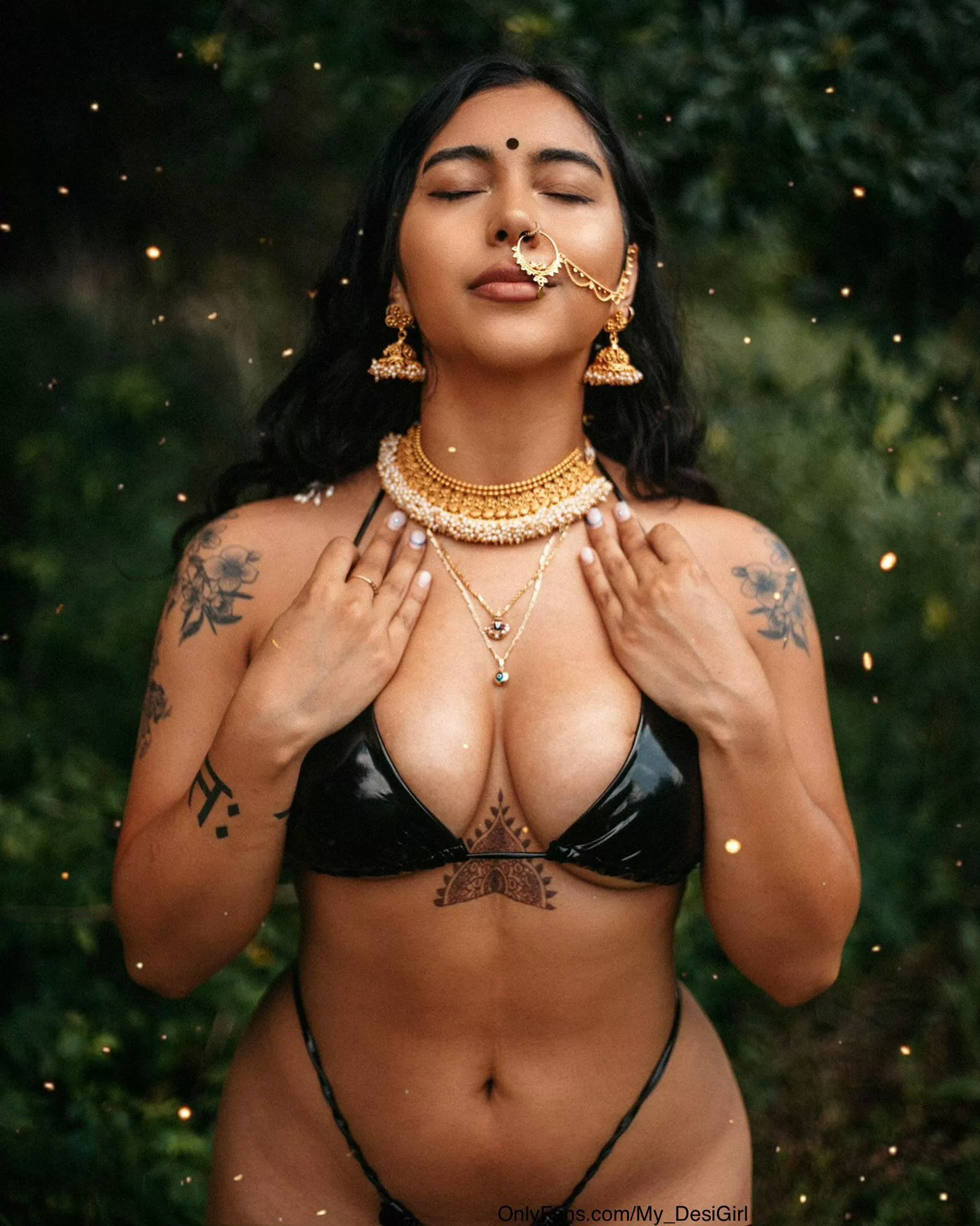 Happy Diwali ðŸª” Letâ€™s celebrate by having you cum on me