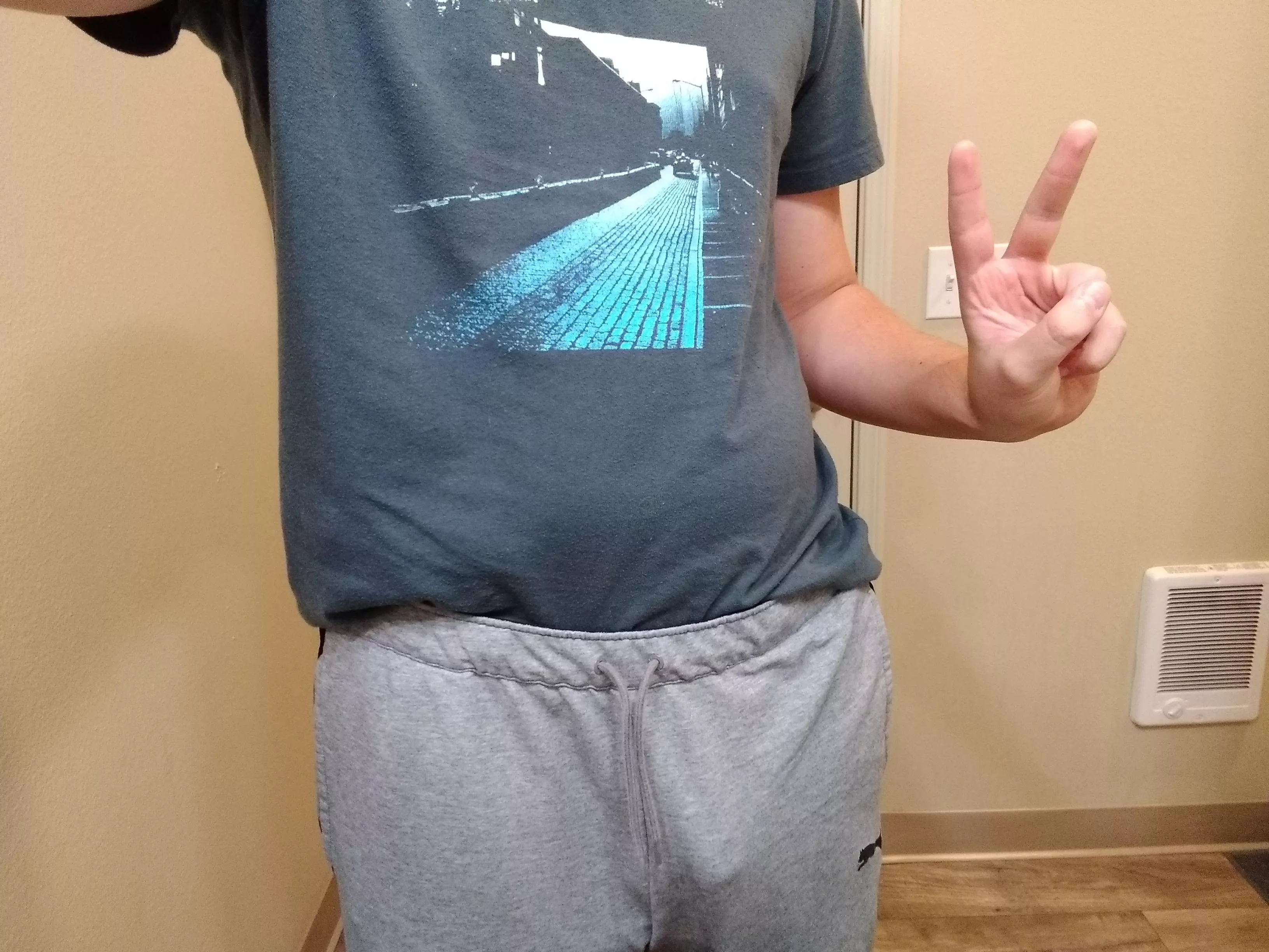 Happy gray sweatpants season! (Totally soft btw)