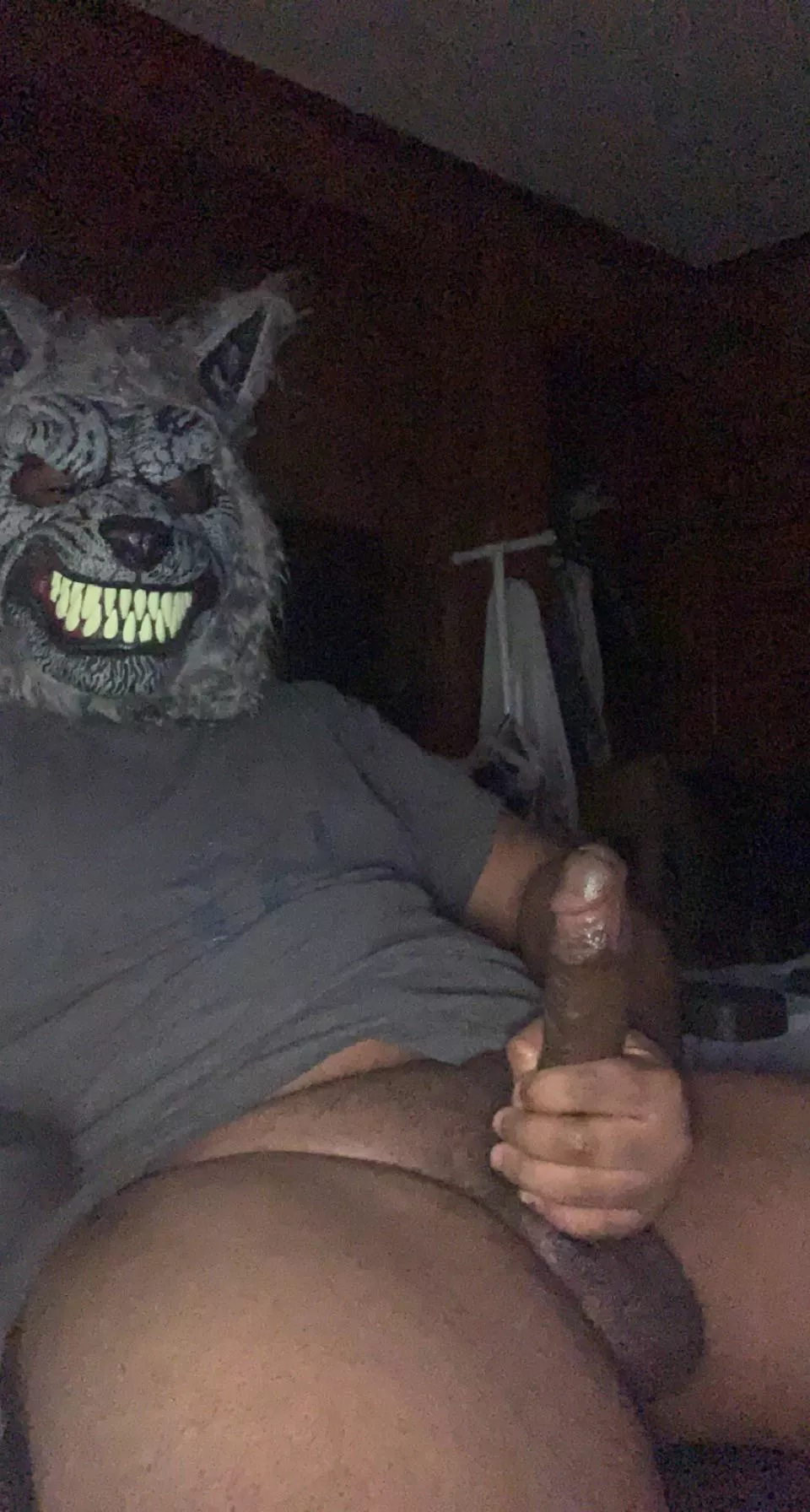 Happy Halloween!! 😈Any ladies wanna watch me stroke 😜😏