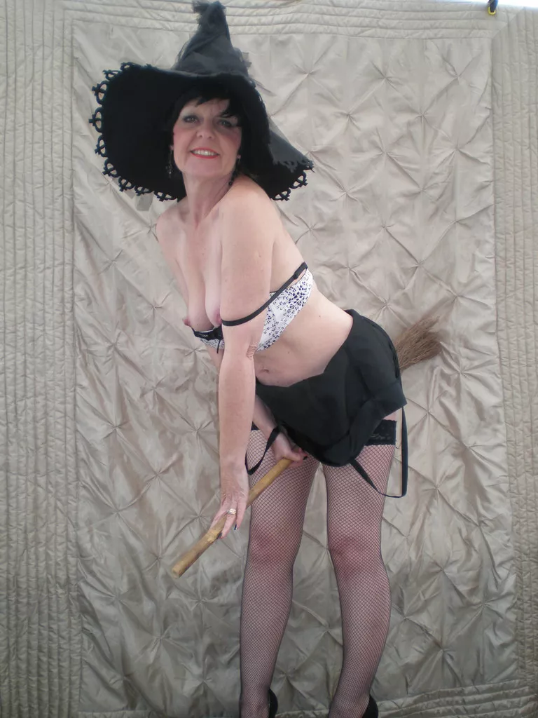 Happy Halloween R/Gilf!