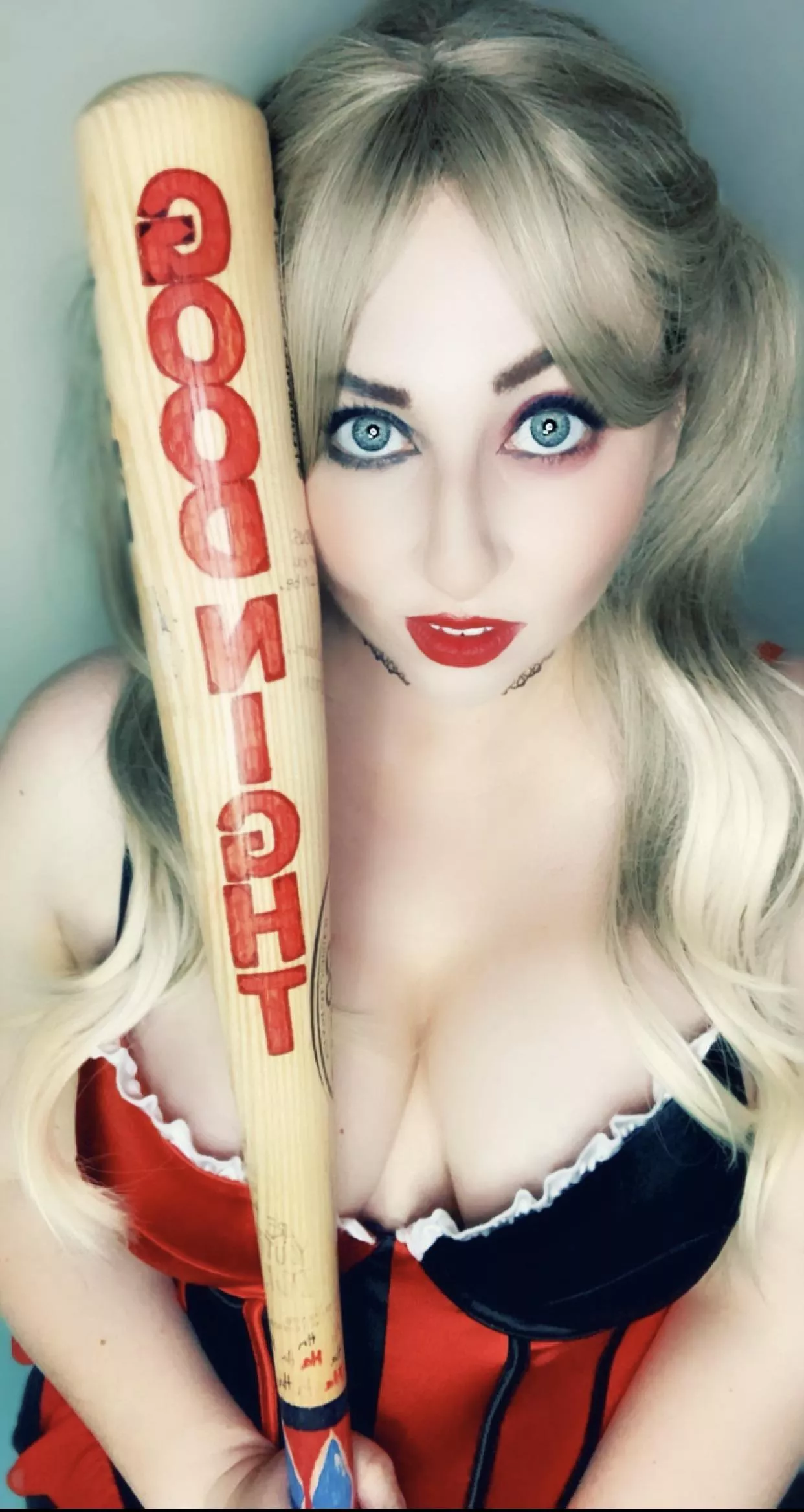 Harley Quinn by Cosplayallie â¤ï¸ðŸ–¤