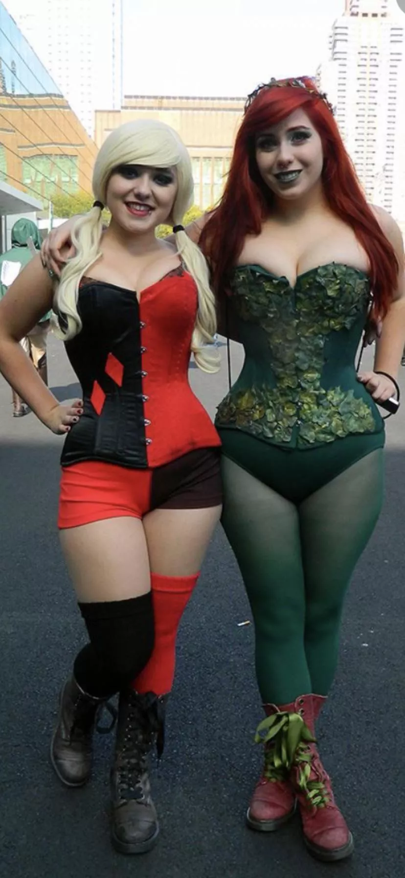 Harley Quinn or Fiona [2]