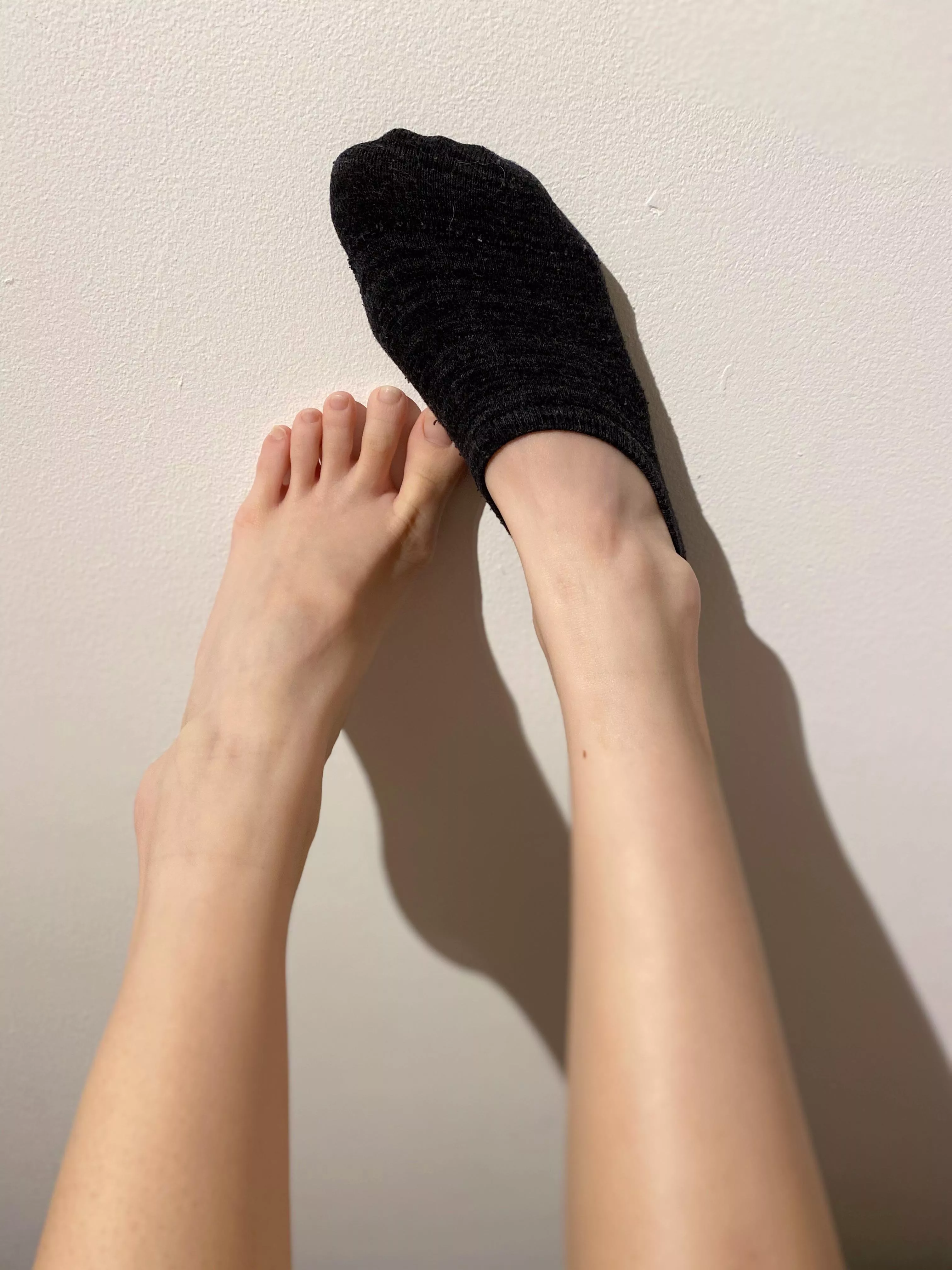 Haven’t post in a very long time❤️ do you miss my cute little feet?