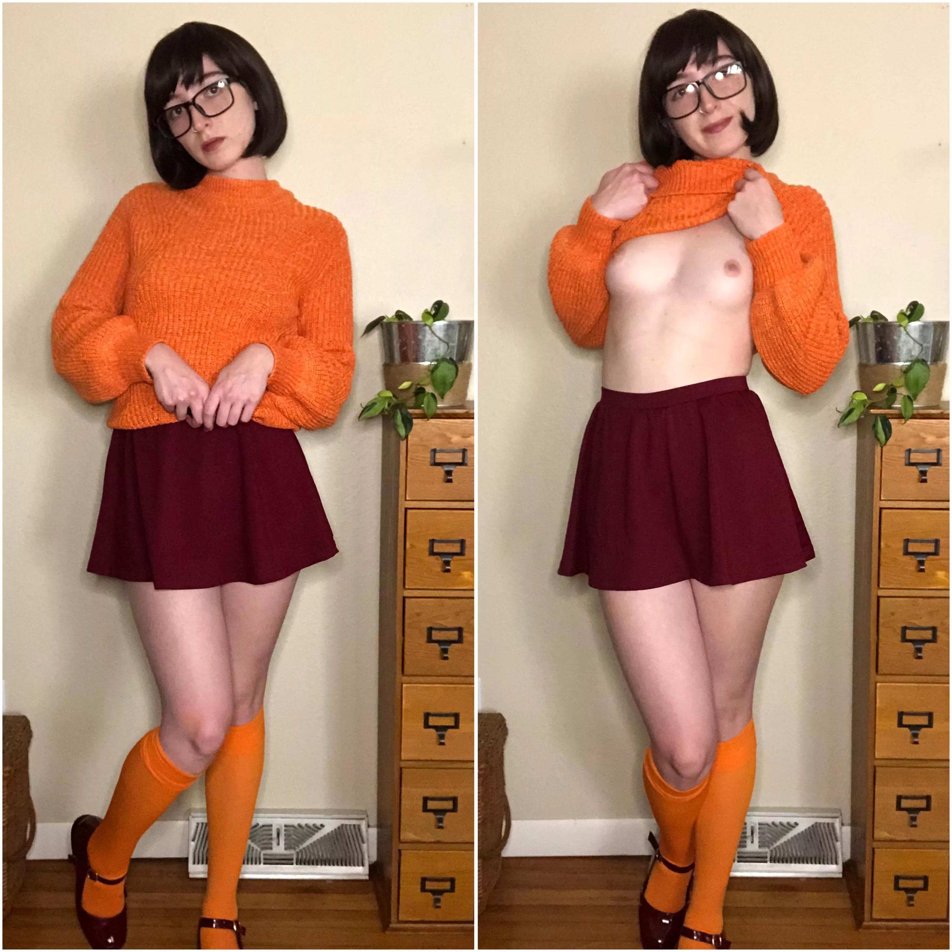 Having fun in my Velma cosplay