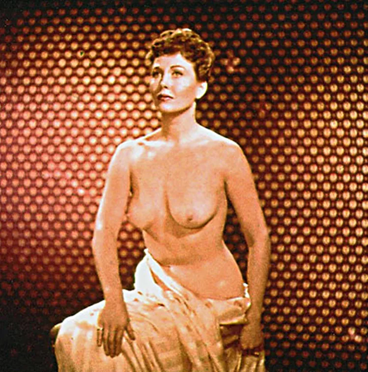 Hazel Court in Hammer's 'The Man Who Could Cheat Death' (1959)