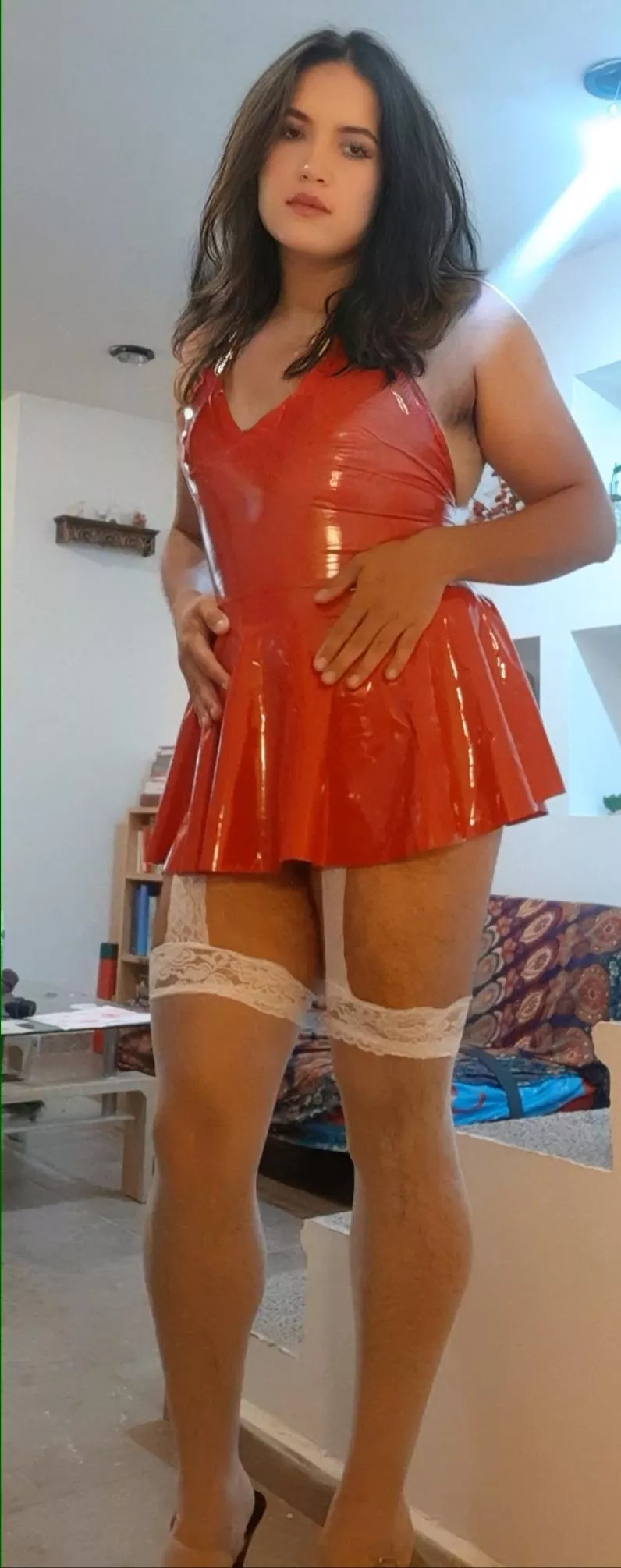 Hello everyone... newbie crossdresser here