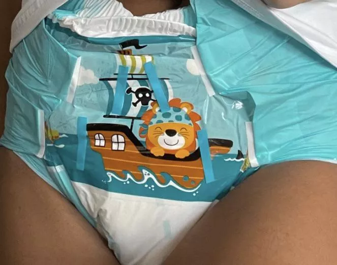 Help identifying these diapers please.