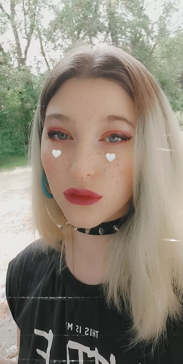 Hi, I'm baby with makeup. I hope I did ok