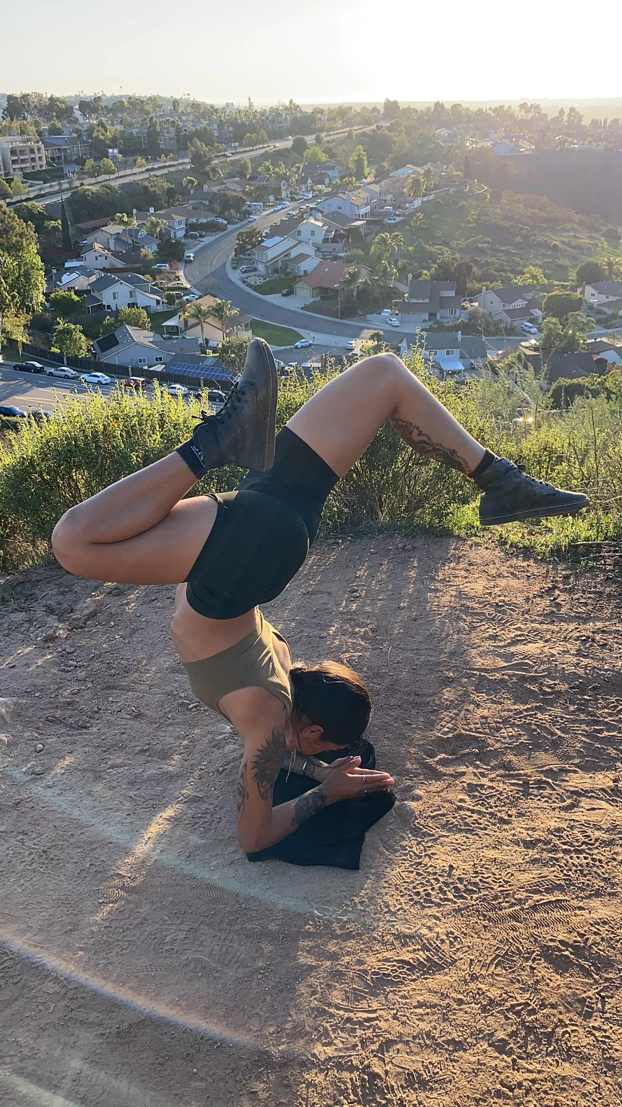 Hiking + Yoga🙌🏽