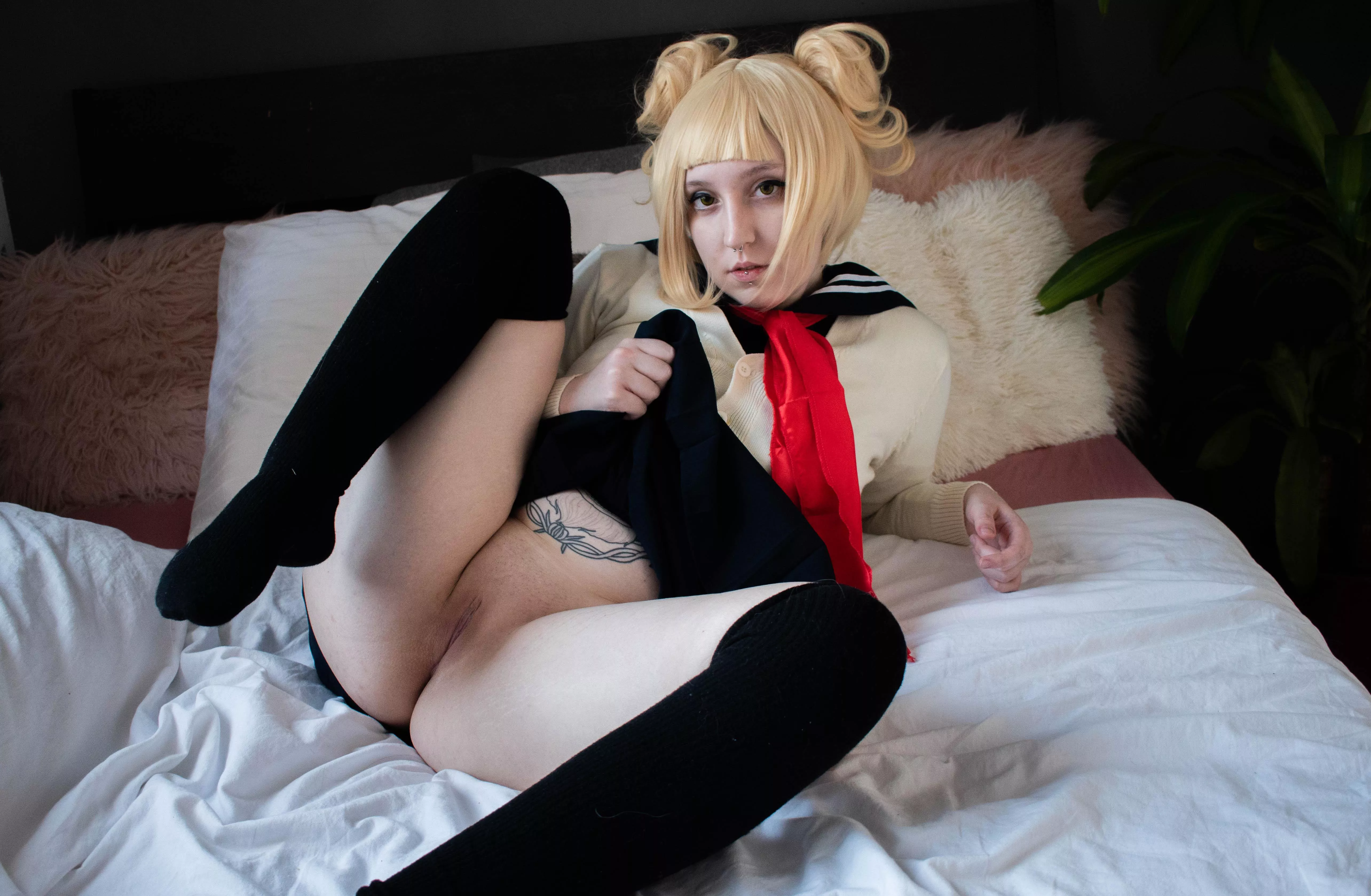 Himiko Toga by DeidarasBae