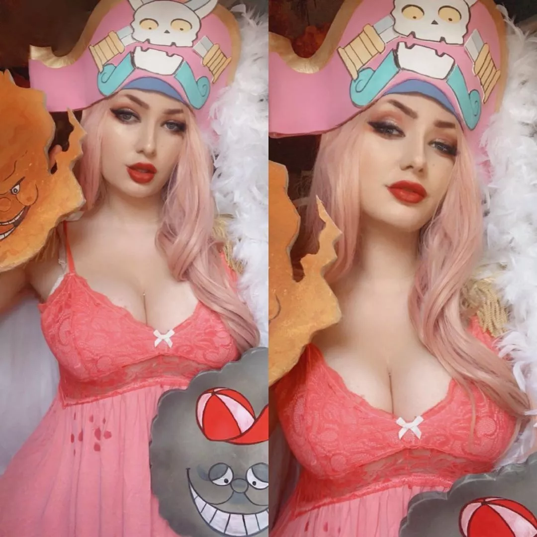 (Hitomi Cosplay) Big Mom, One Piece