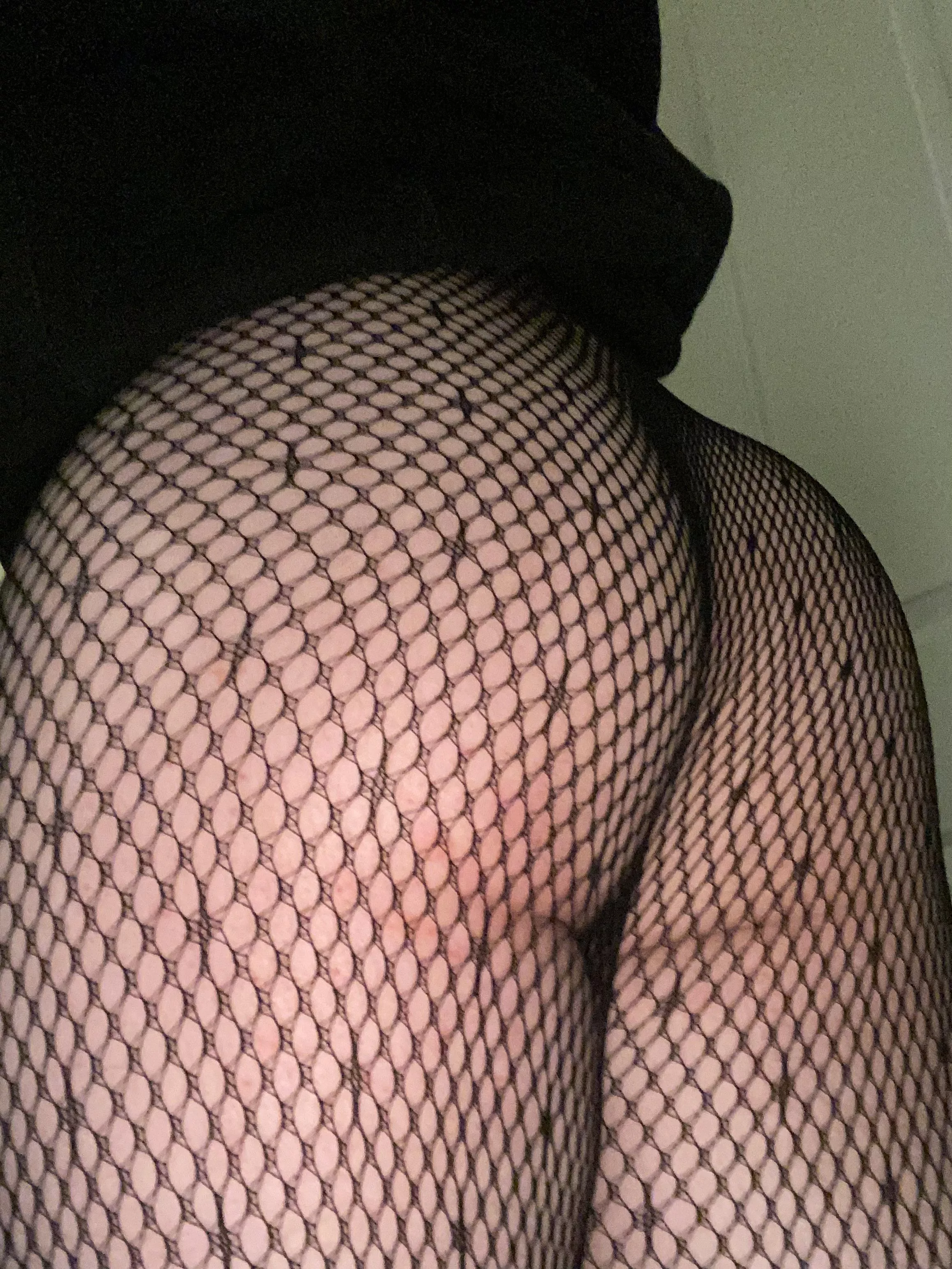 Hope the 12 of you awake rn like my booty ðŸ˜˜