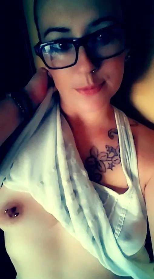 Hope you like a smaller pierced boob