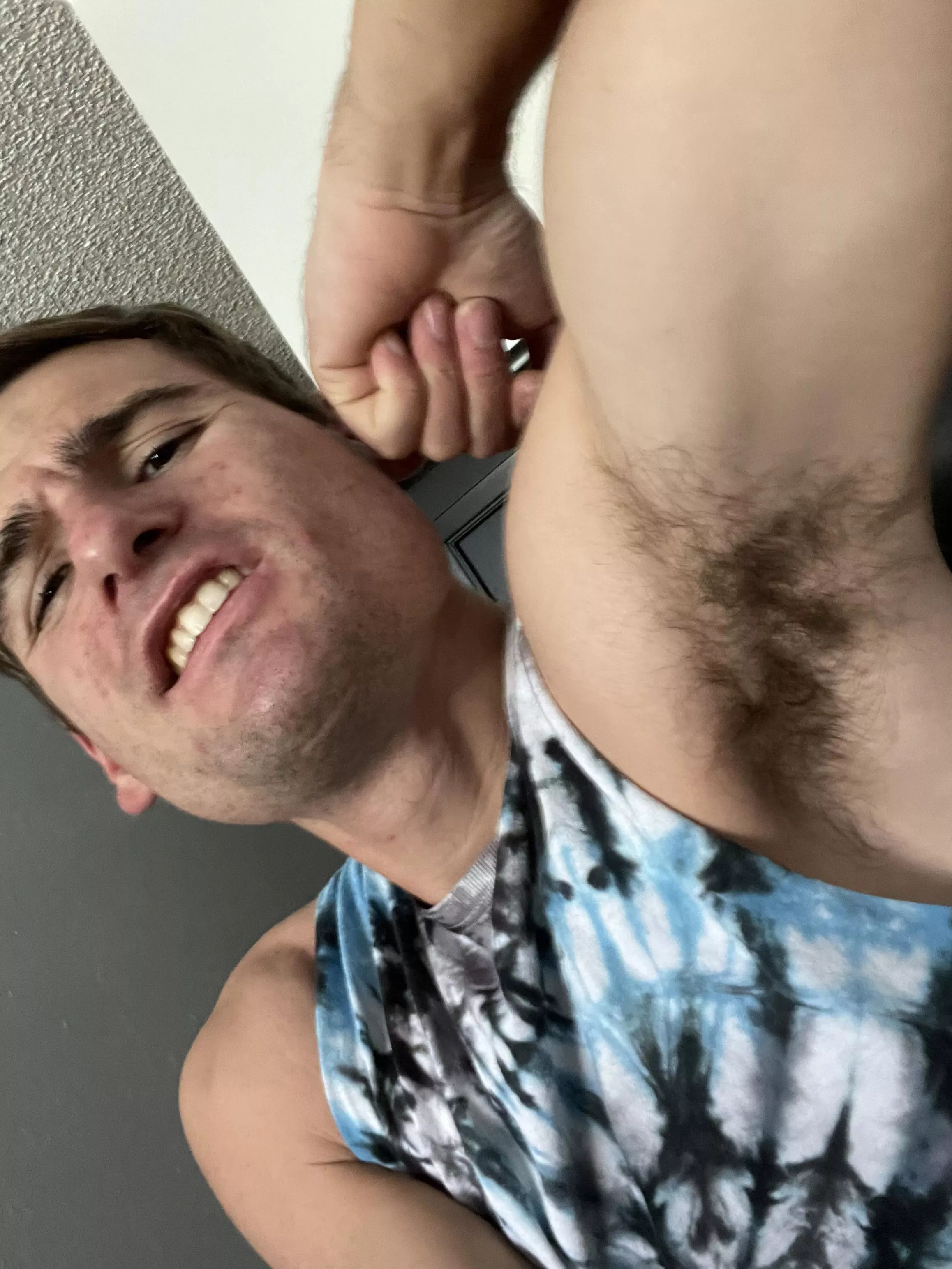 Hot armpit