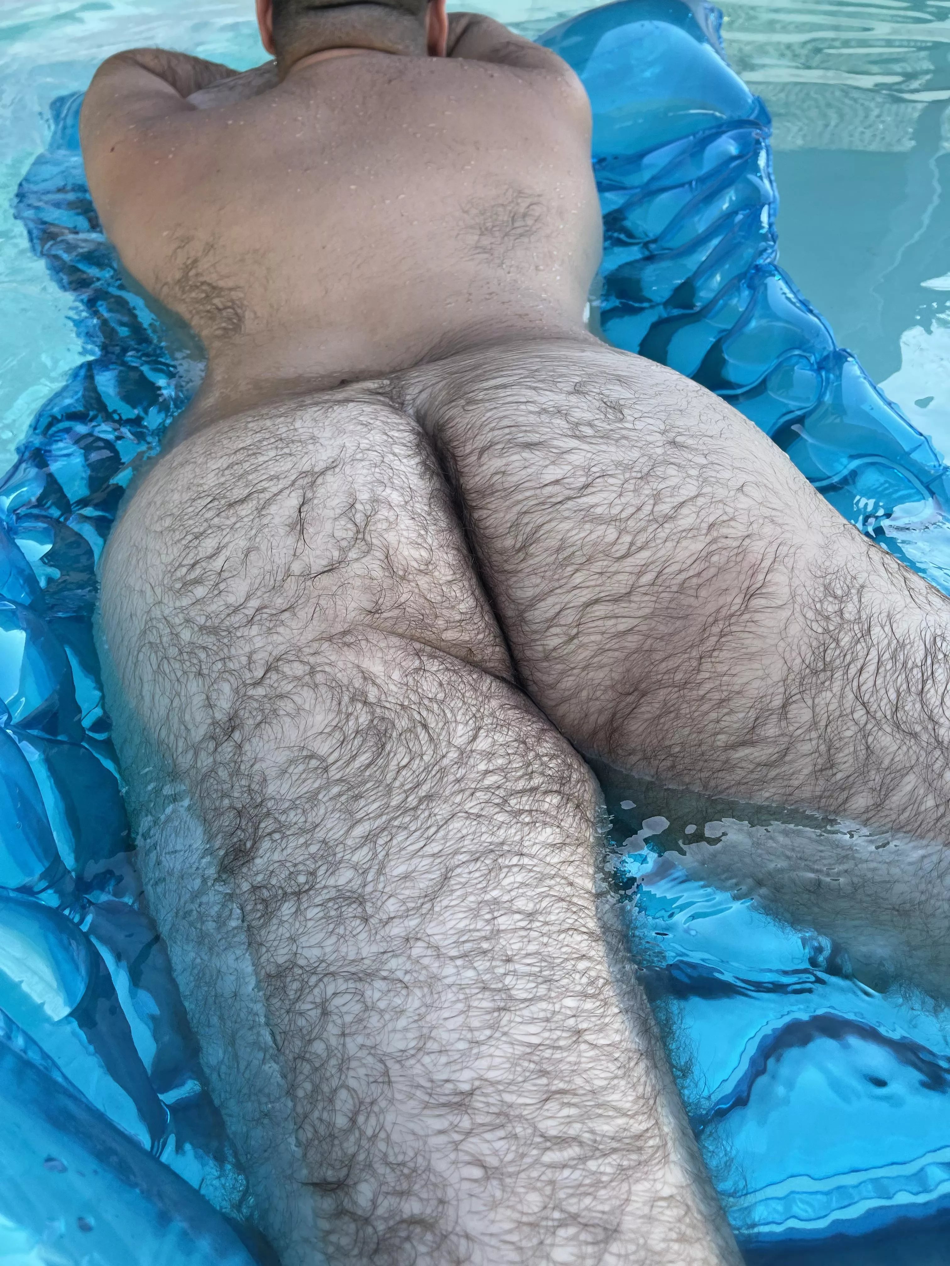 Howâ€™s this for hairy ðŸ˜ˆ