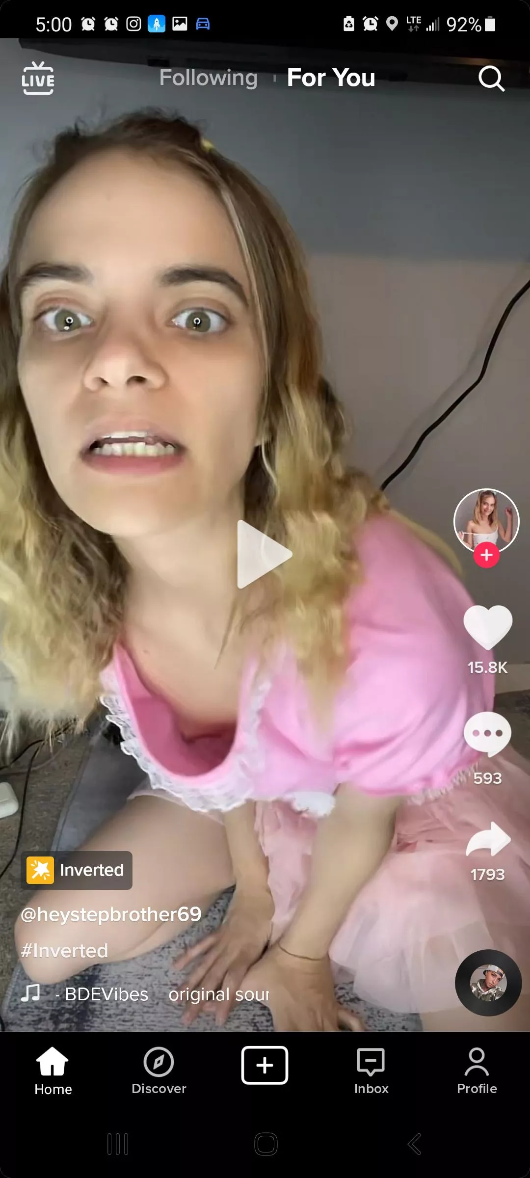 https://vm.tiktok.com/TTPd2R2Jcq/