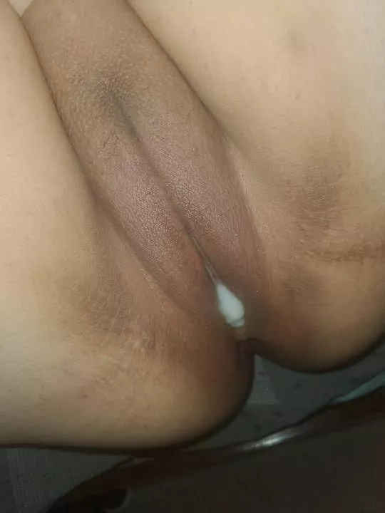 Hubbies friend left me dripping. [F]