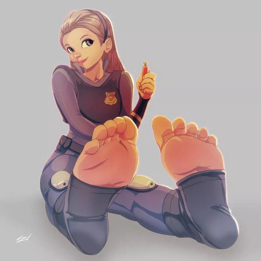 Human Judy Hopps toes [Zootopia] (Scamwich)