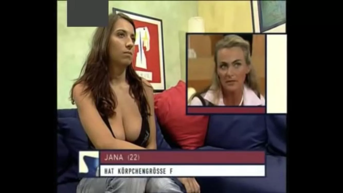 I always thought Jana was a smug bitch but she’s also fucking smoke.