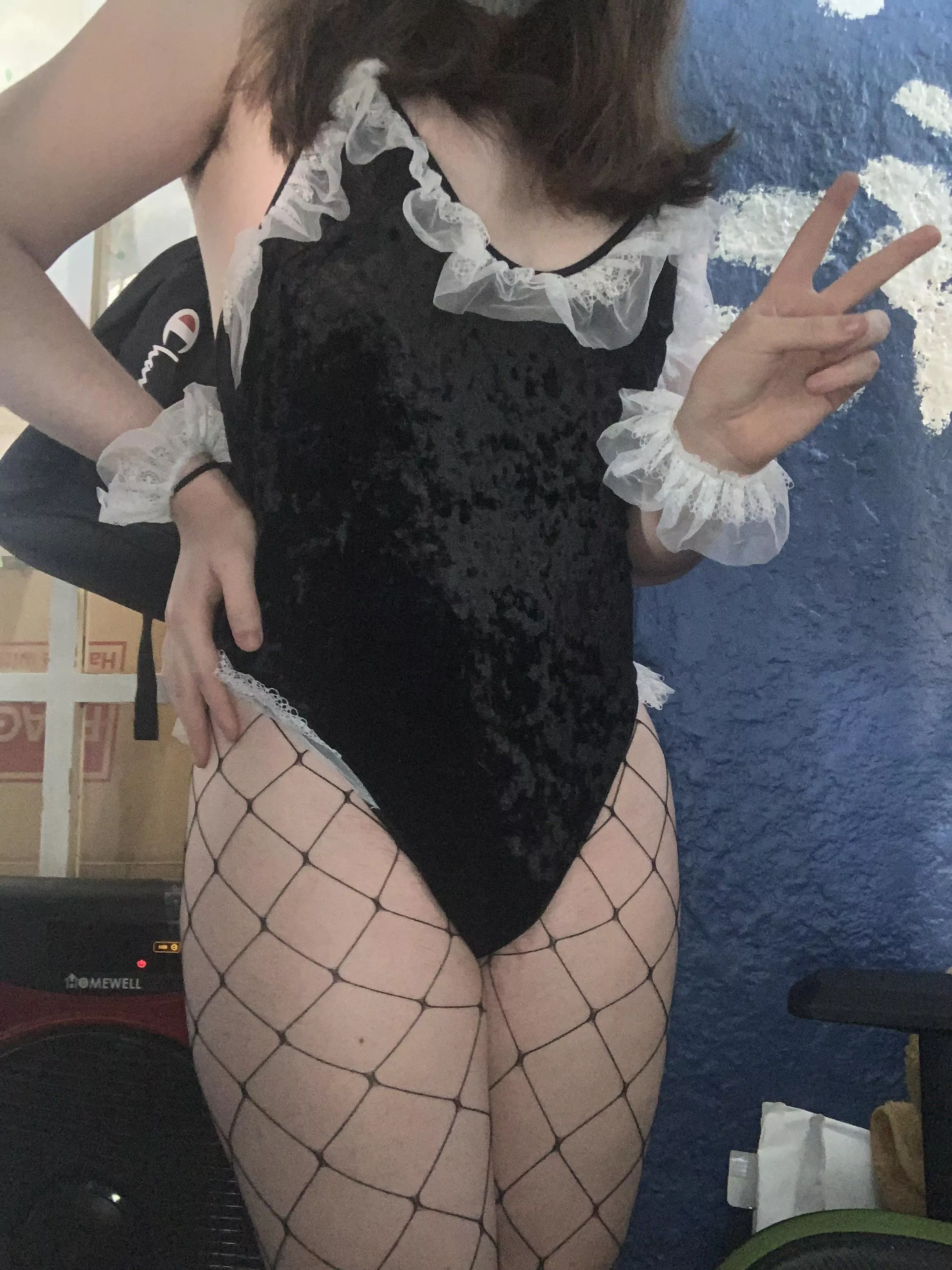 I canâ€™t stop posting!! But also I think I look a little frumpy, but I said Iâ€™d post bunny :)