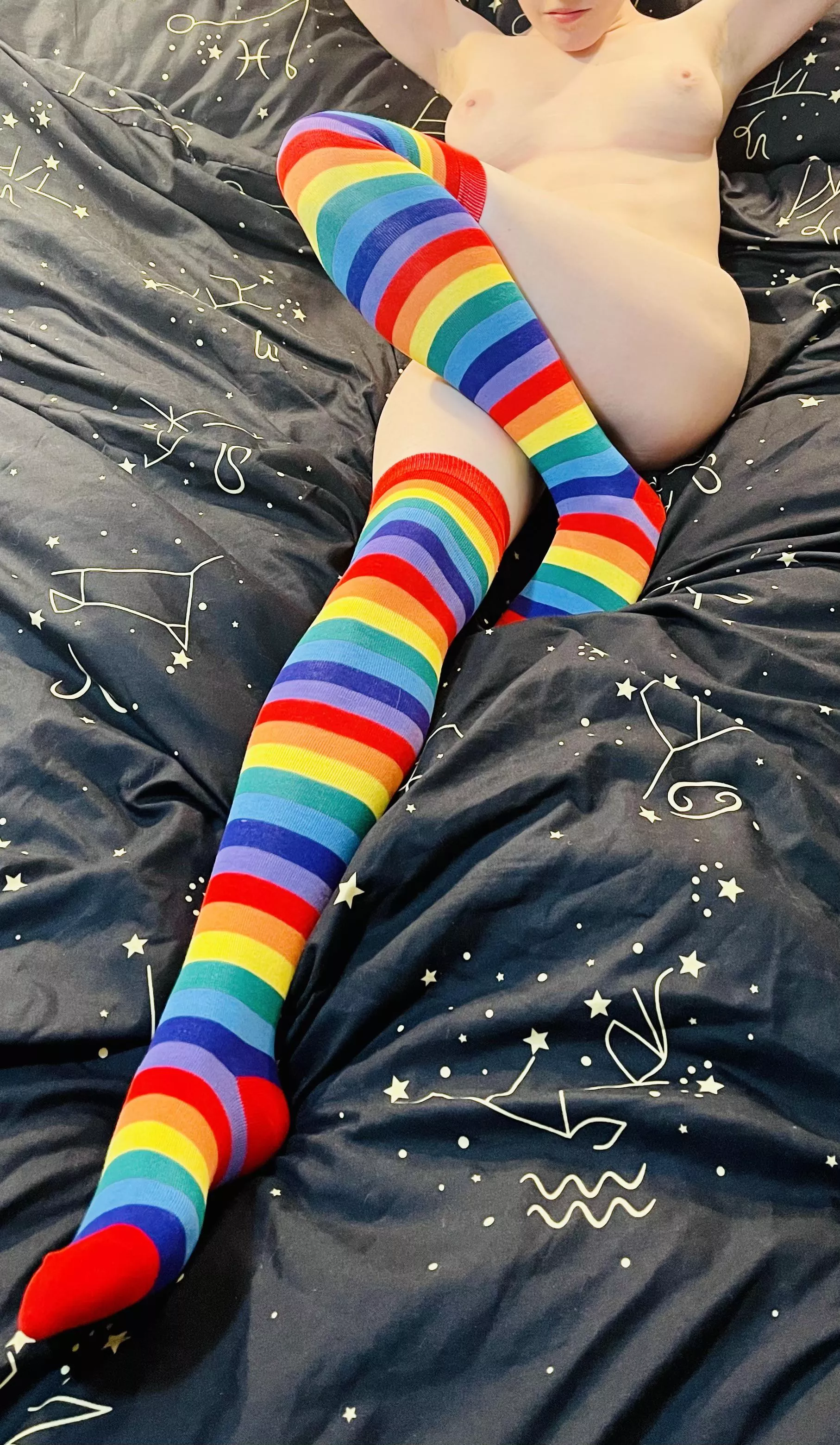 I do love these socks 😘 but I love taking them off more 😈