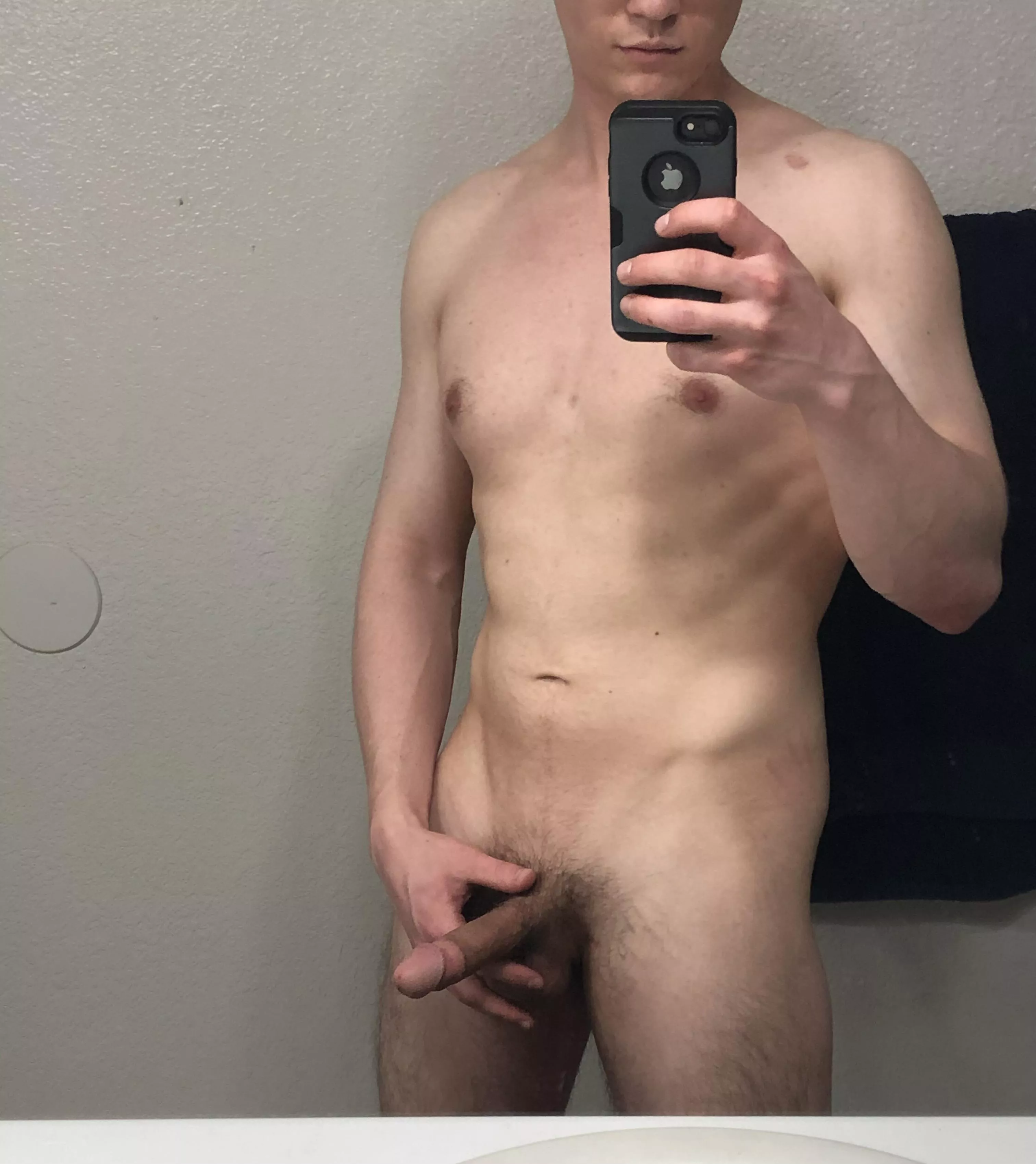 I donâ€™t know why posting my cock makes me so horny