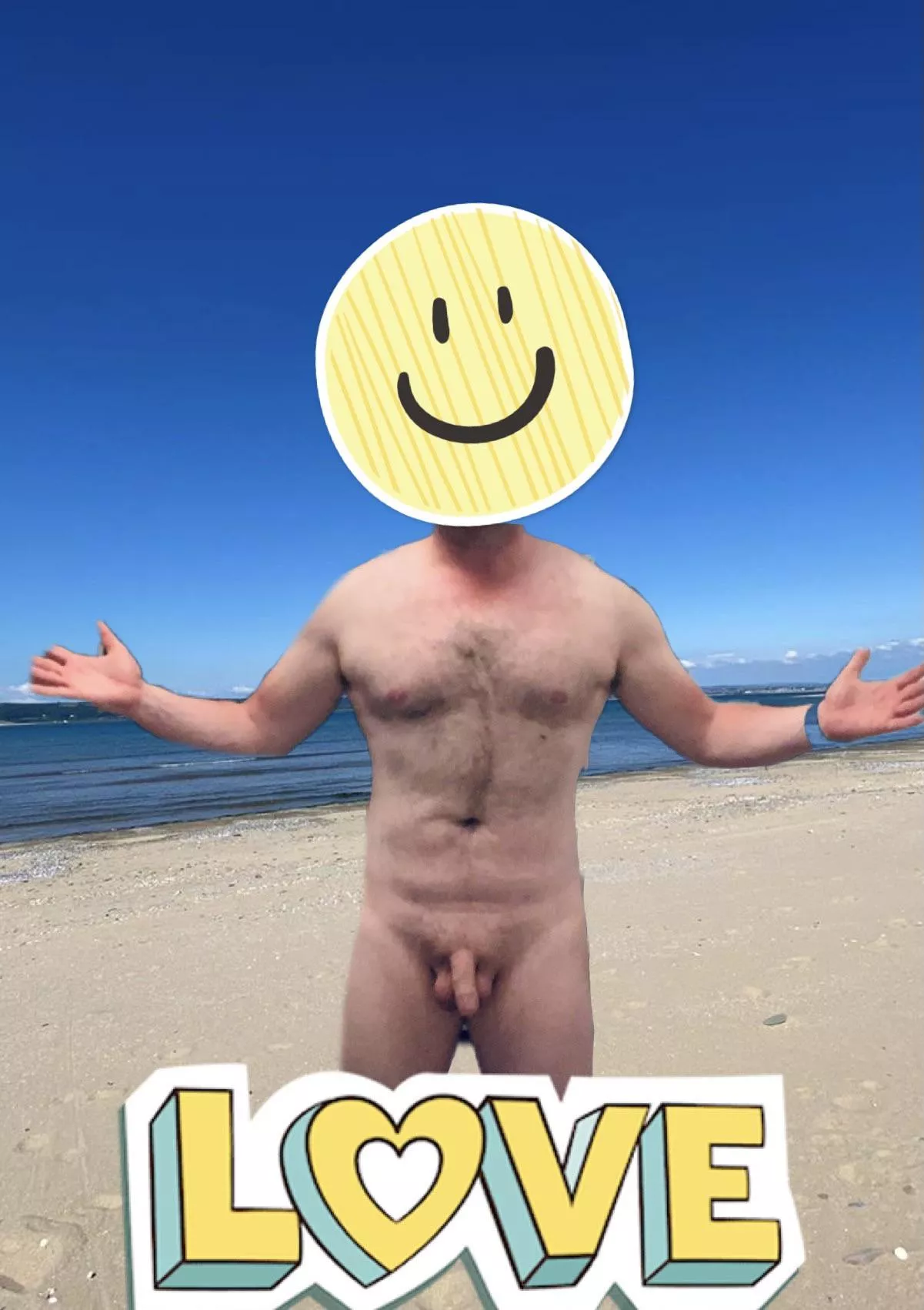 I enjoy exposing myself on the beach and having fun with strangers. Would love to know what you think of my naked body!