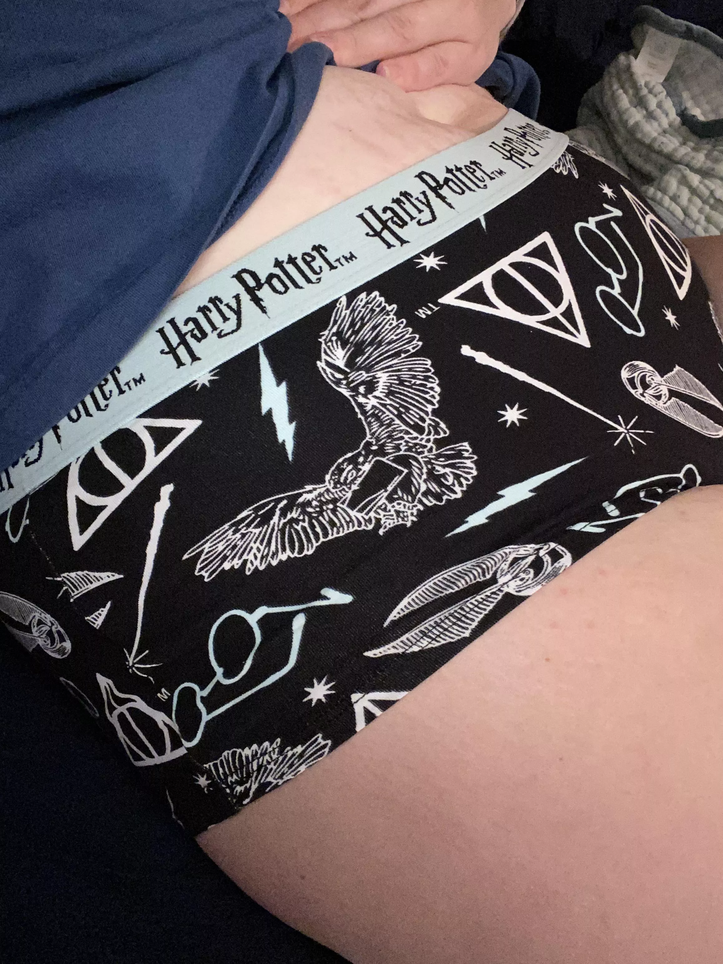 I got new Harry Potter undies today and they make me feel so little and cute! ðŸ’•