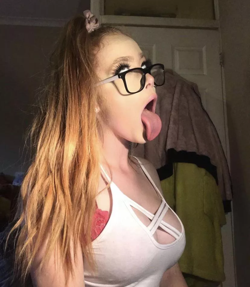 I have a bunch of ahegao pics of girls I know that need tributed. kik: canadianbakem