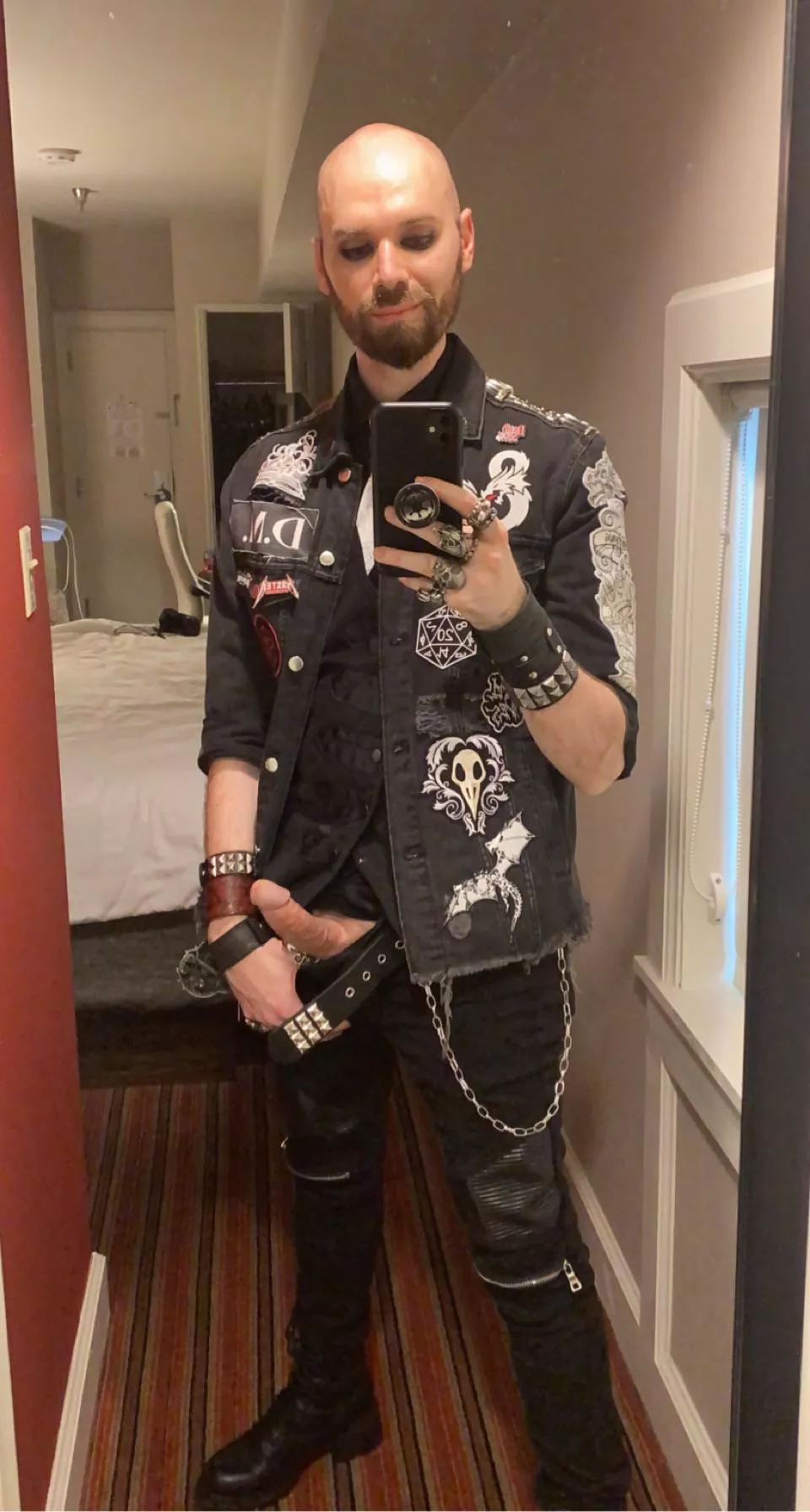 I hope a Goth Nerd dude is accepted here! DMs always open if youâ€™d like to chat!