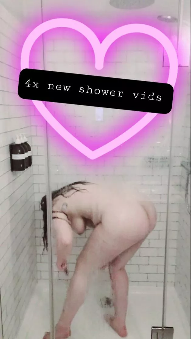 I just filmed myself taking a shower 😍