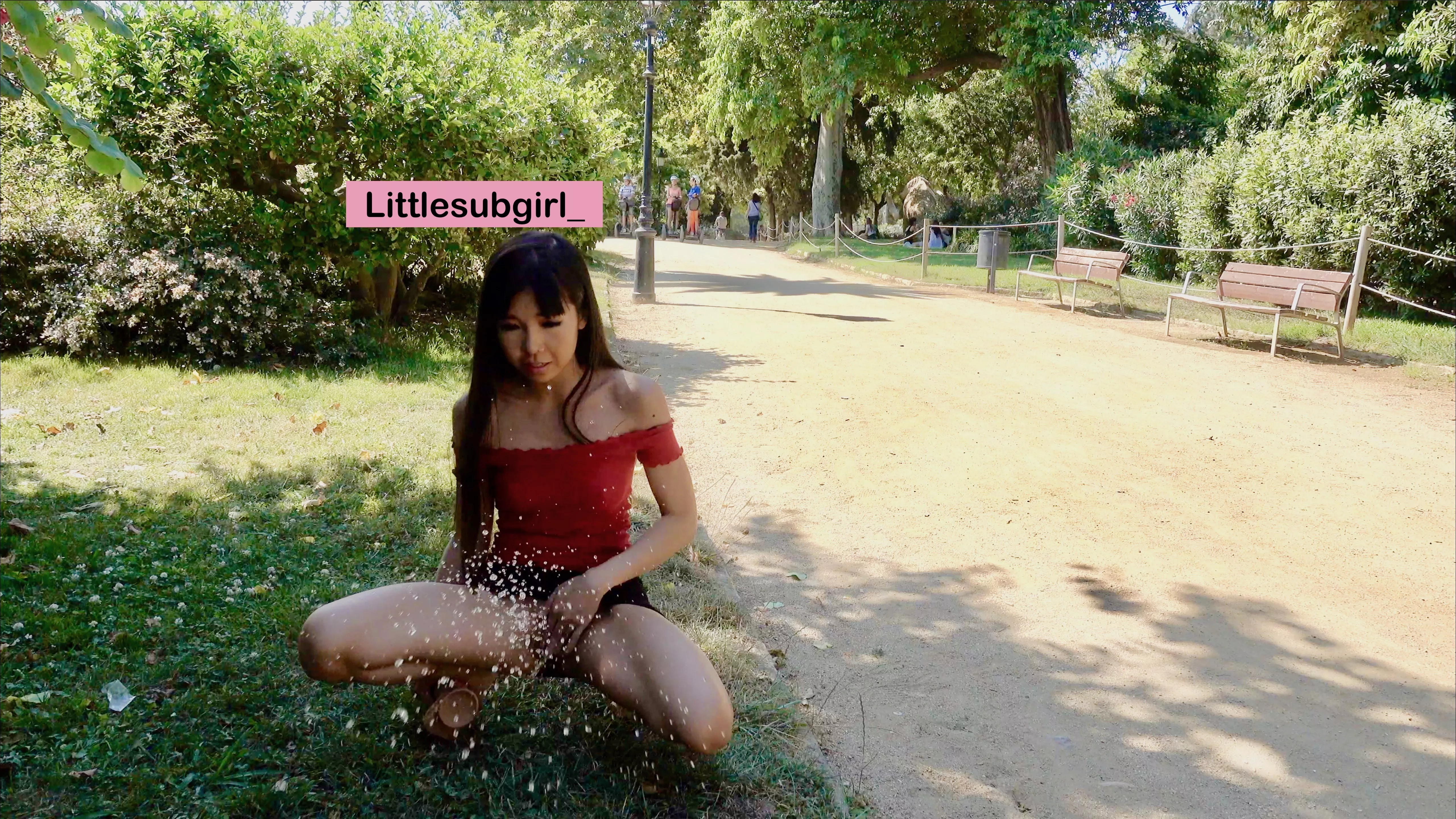 I like squirting in public ;) [OC]