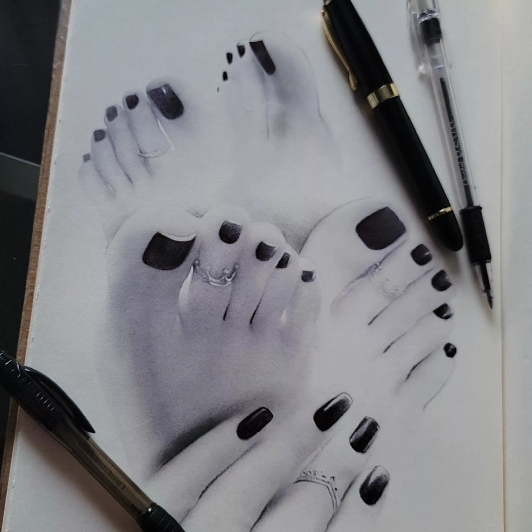 I love feet 👣 Here's a drawing .