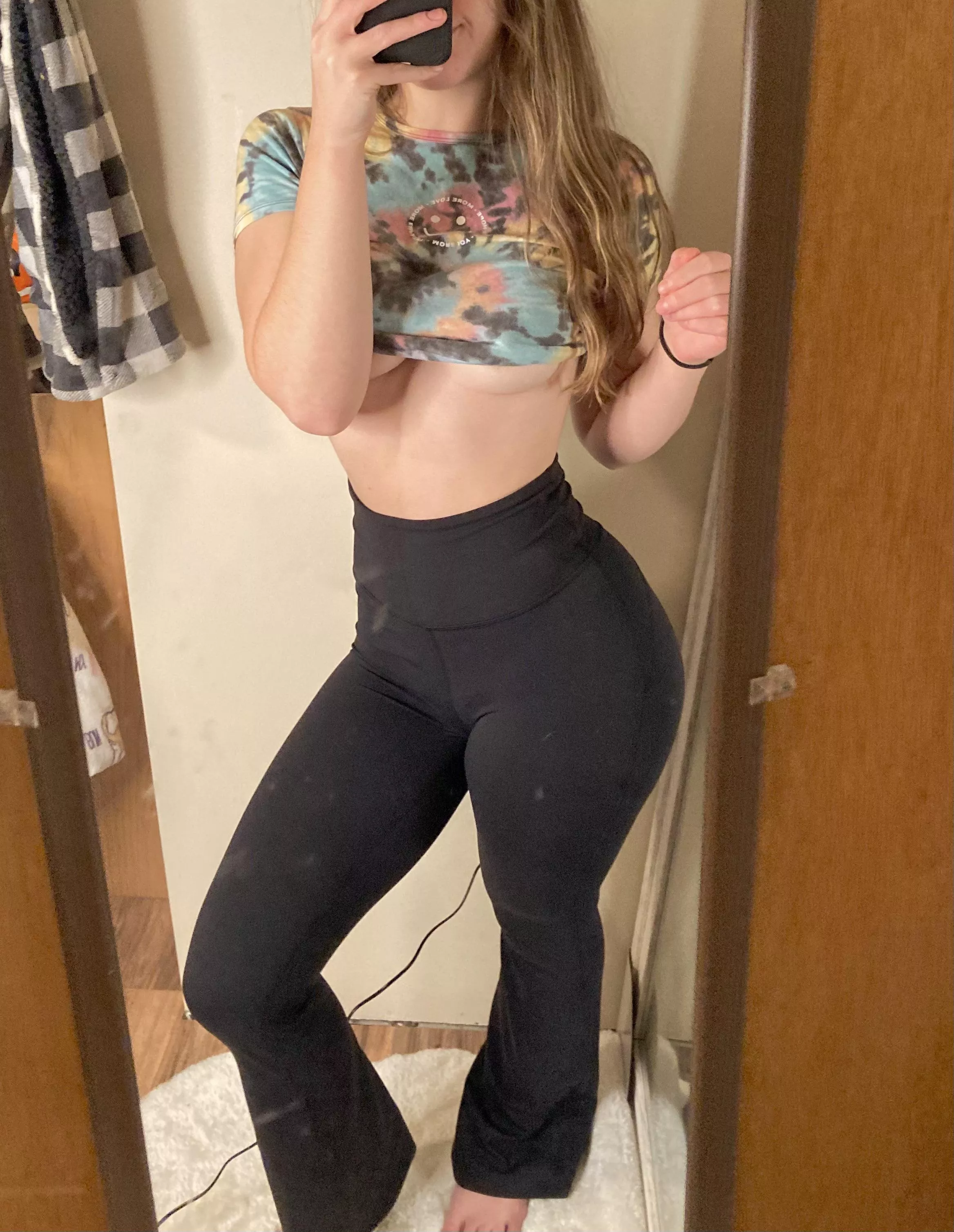 i love leggings but yoga pants are my favoriteðŸ˜ what do you think?