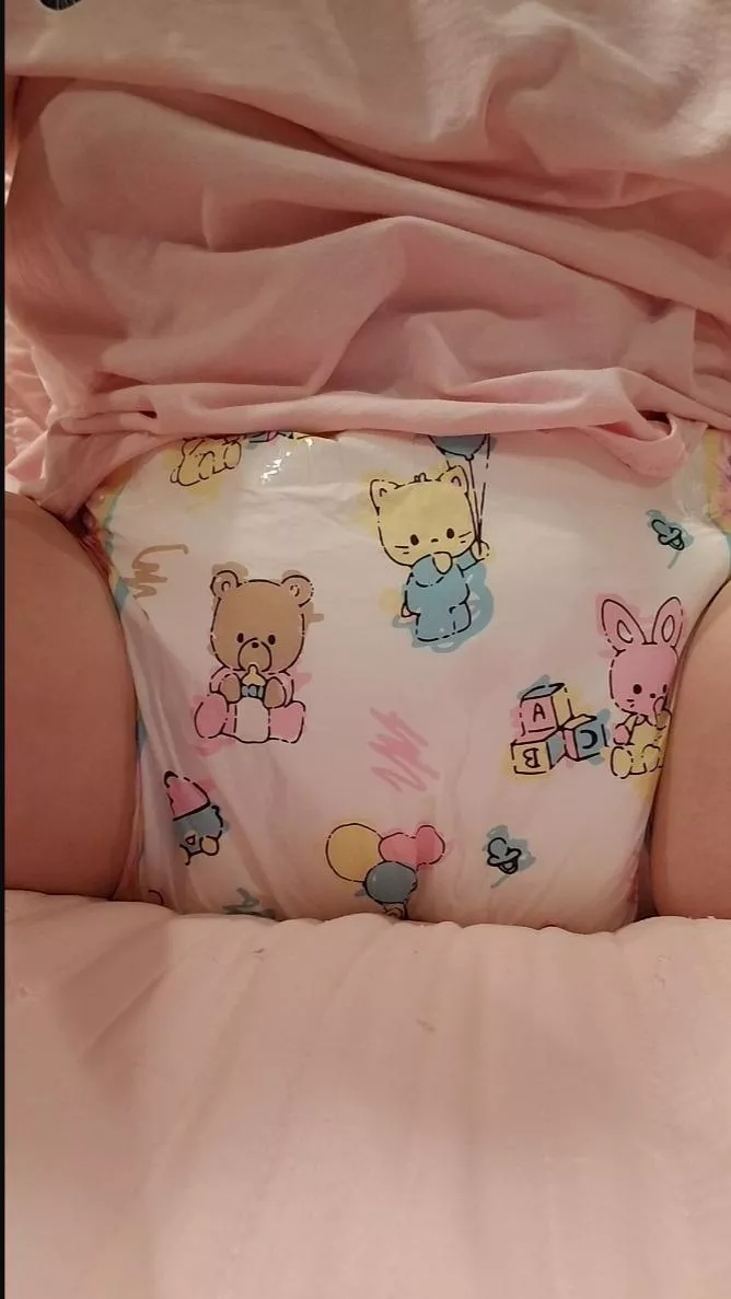 I LOVE the teddy bears on these, but they have to be playpen pampers cos they are way too thick and bulky to move around in them. Super cute tho!! ðŸ’“ðŸ’•ðŸ’“ðŸ˜Š