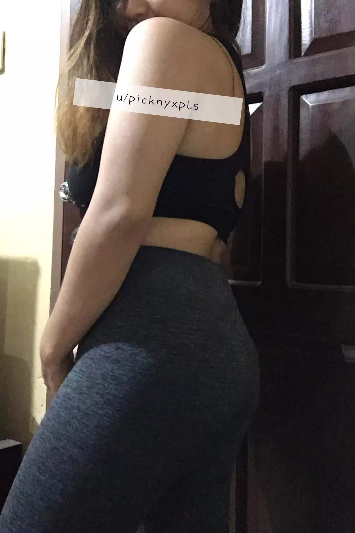 i miss this body and i miss working out ðŸ˜­ wanna [f]und my workout clothes?