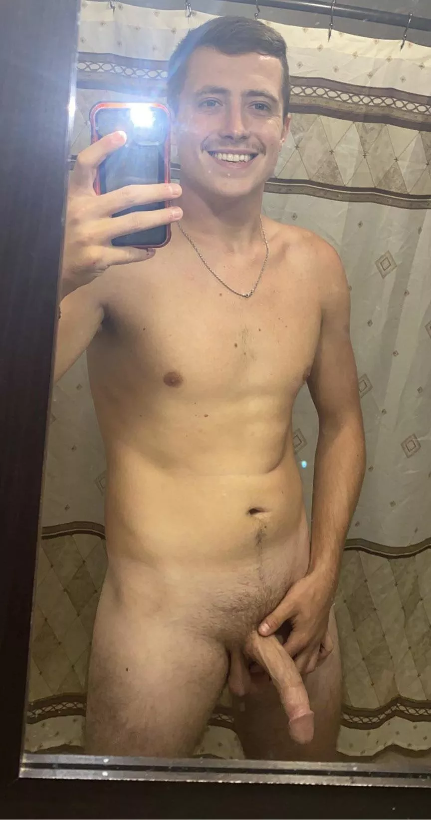 I need a girl to make some content withðŸ˜œ